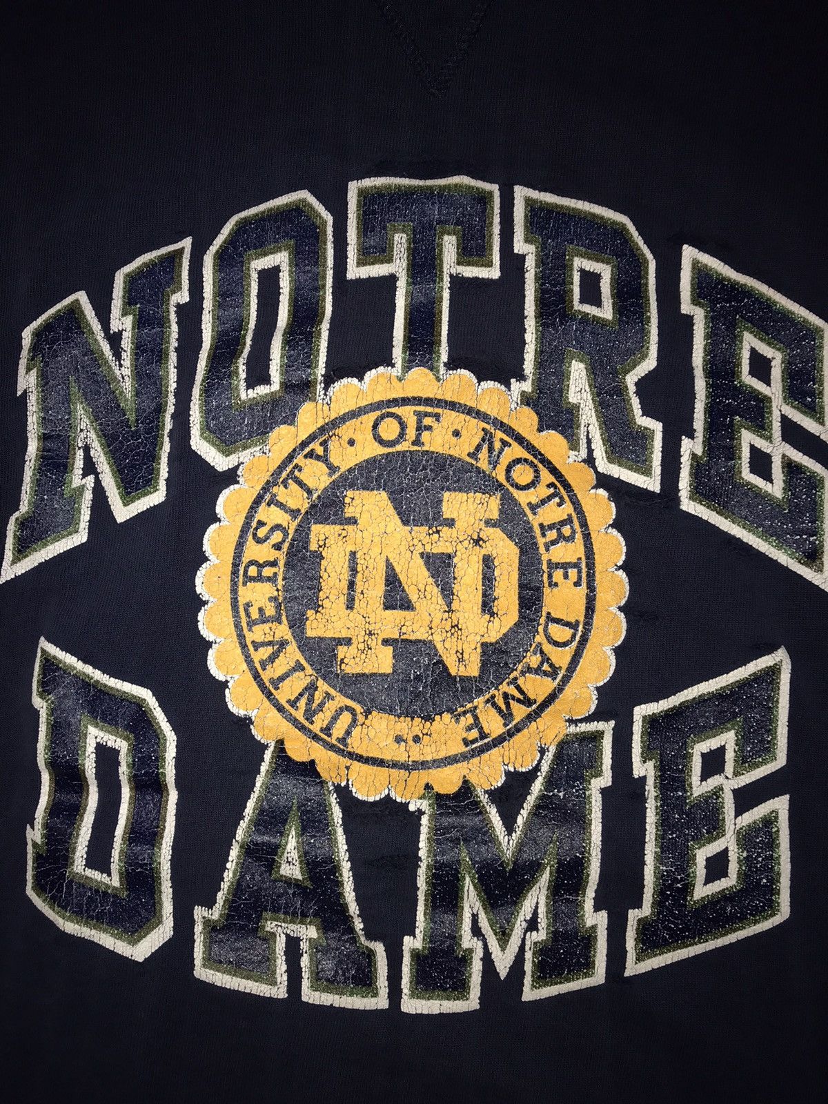 Champion Vintage Distressed Champion Notre Dame Crewneck Size US L / EU 52-54 / 3 - 3 Thumbnail