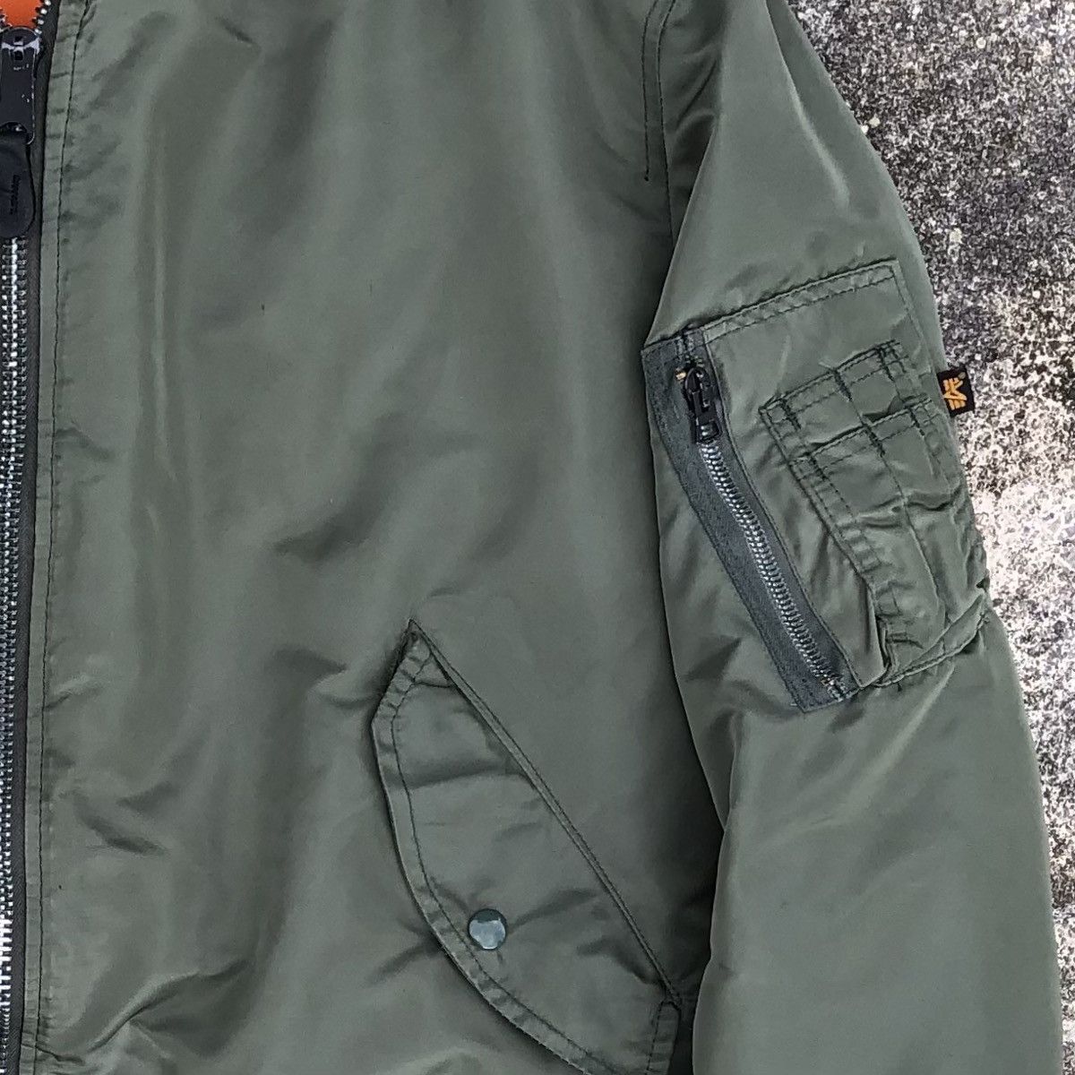 Alpha Industries Vintage Flyer's Man Intermediate MA-1 Bomber Jacket Size US XL / EU 56 / 4 - 6 Thumbnail