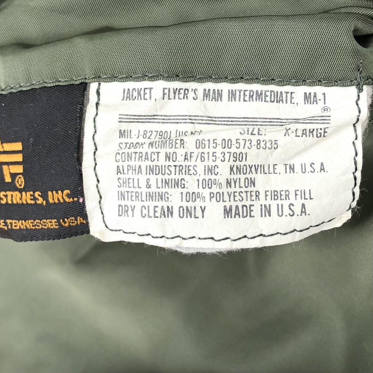 Alpha Industries Vintage Flyer's Man Intermediate MA-1 Bomber Jacket Size US XL / EU 56 / 4 - 19 Thumbnail