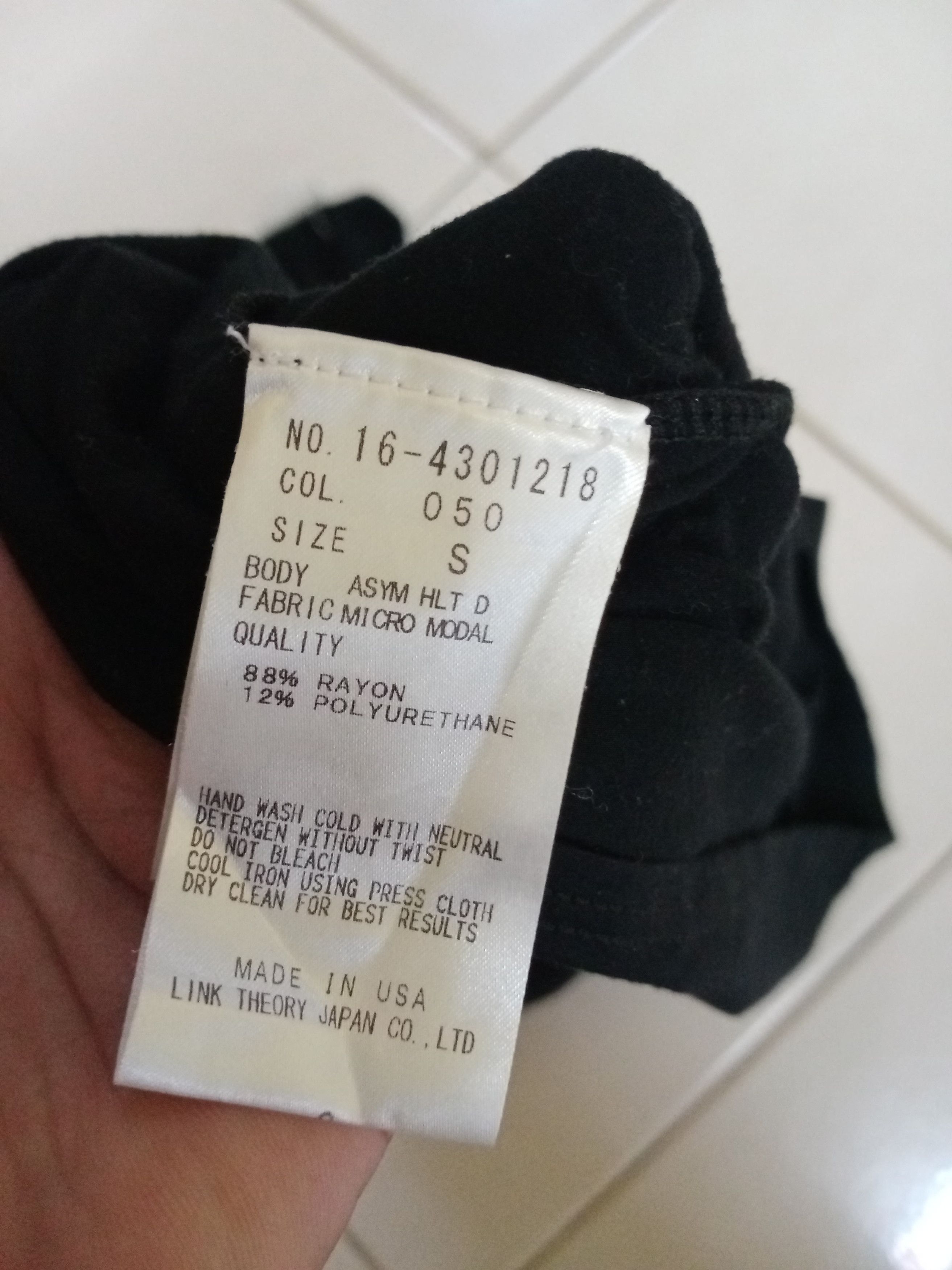 Helmut Lang Helmut Lang Body Asymmetrical Tank Size US S / EU 44-46 / 1 - 5 Thumbnail