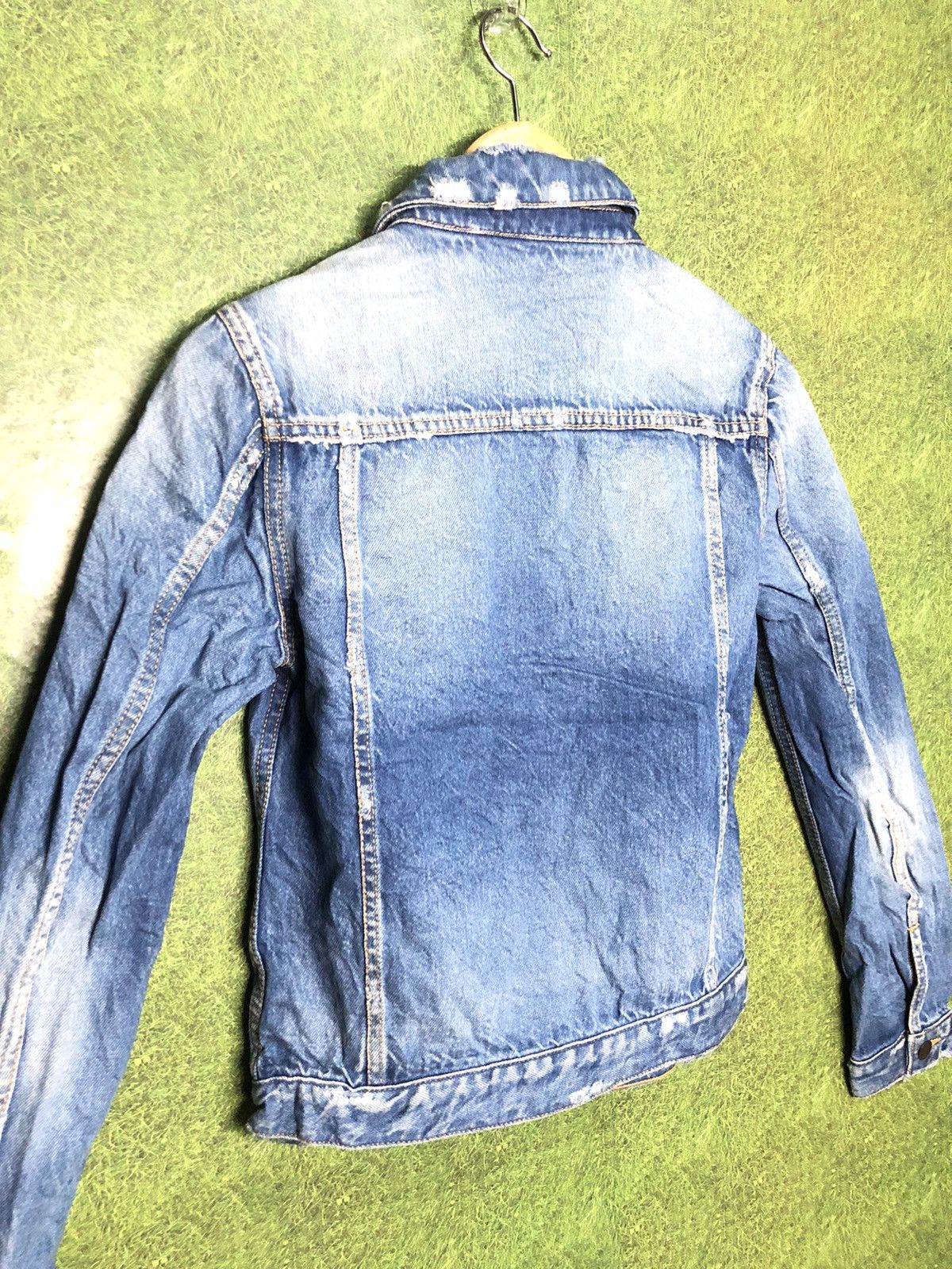 Designer × Jil Sander JIL SANDER SAMPLE DISSTRESSED DENIM JACKET Size US XS / EU 42 / 0 - 7 Thumbnail