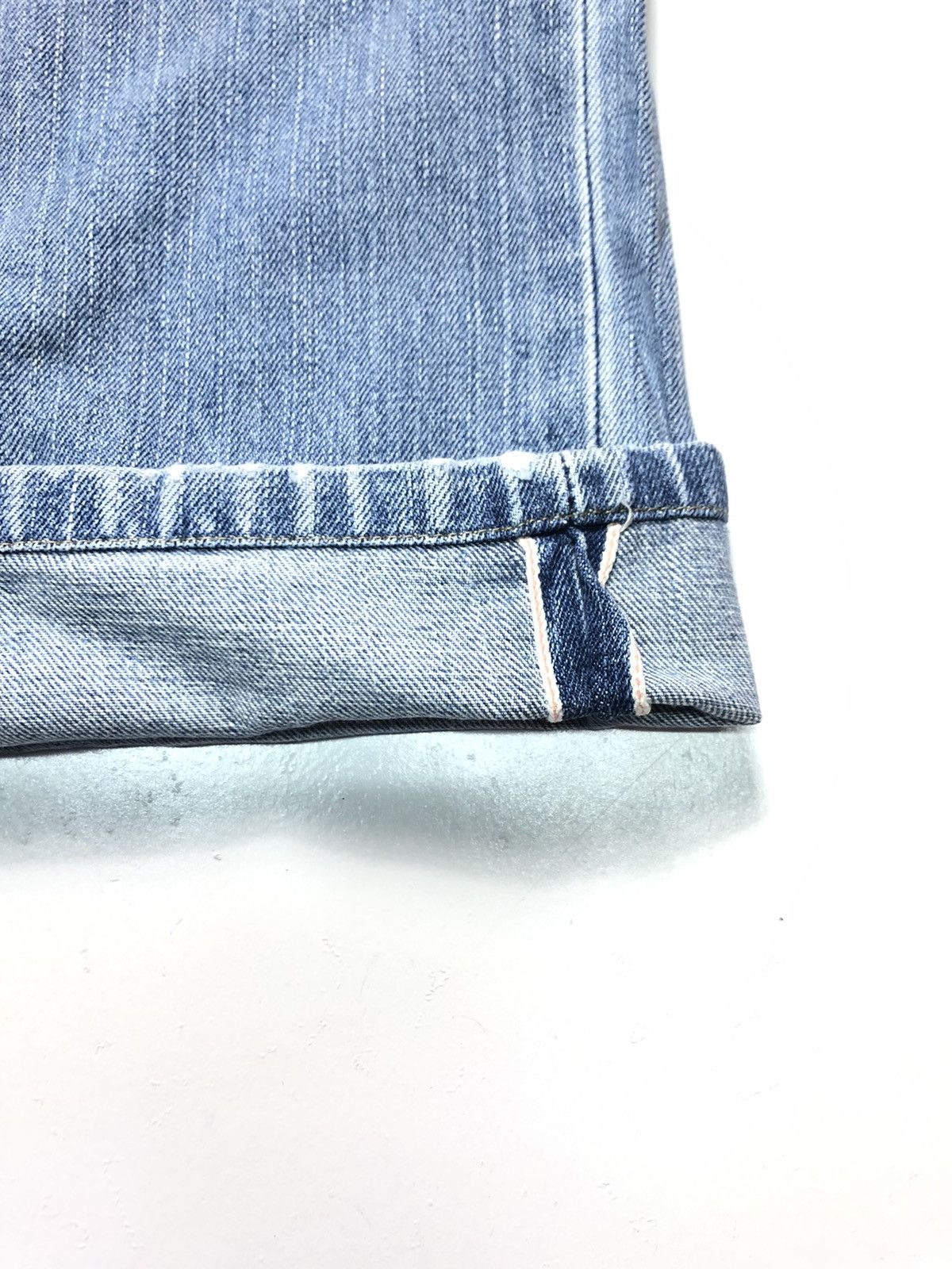 Edwin × Vintage VINTAGE EDWIN 505xx SELVEDGE BLUE WASH DISTRESSED DENIM Size US 29 - 3 Thumbnail