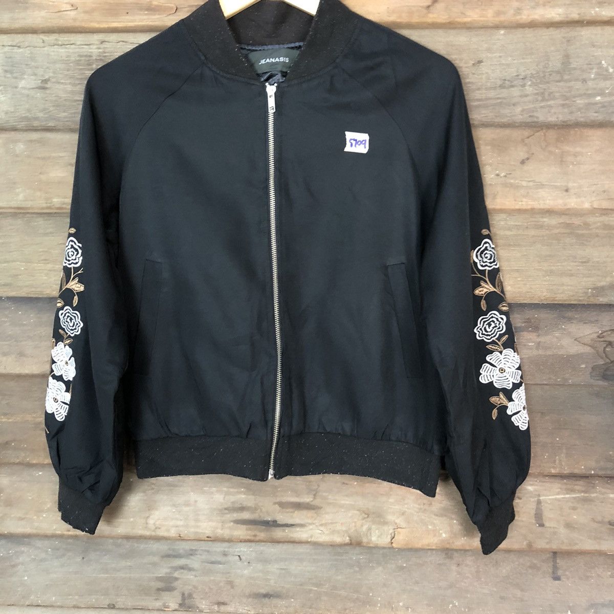 Japanese Brand Jeansis sleeve embroidered flower Black Bombers Jacket #5709 Size S / US 4 / IT 40 - 3 Thumbnail