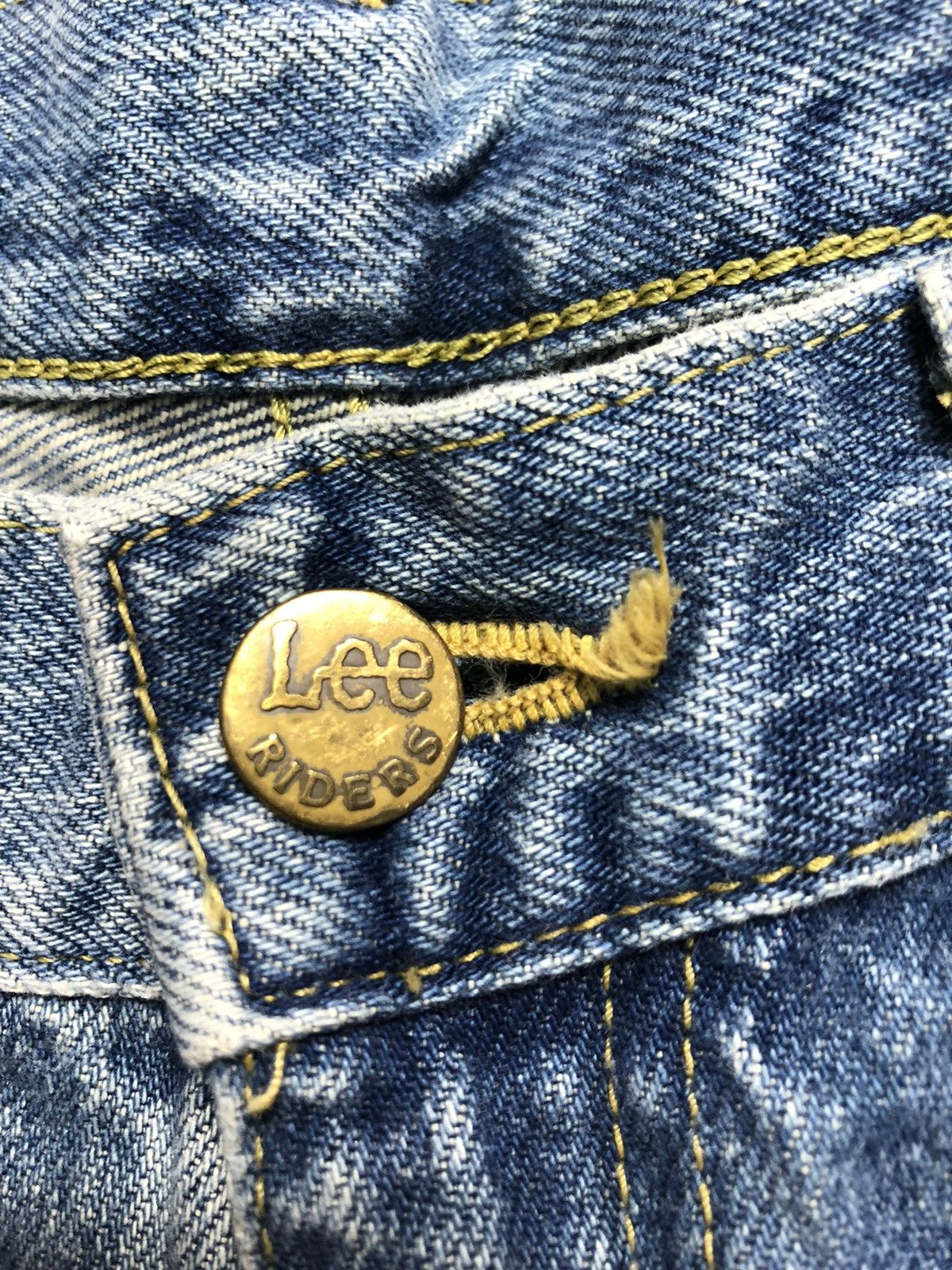 Lee × Vintage VINTAGE LEE RIDERS SANFORIZED BLUE WASH DENIM Size US 29 - 7 Thumbnail