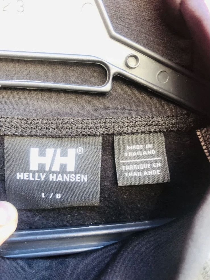 Helly Hansen × Vintage Vintage Helly Hansen Sport Streetwear Fashion Style Size US M / EU 48-50 / 2 - 5 Thumbnail