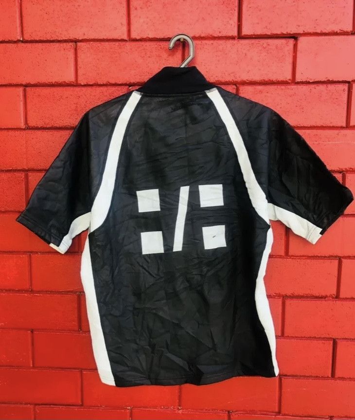 Helly Hansen × Vintage Vintage Helly Hansen Sport Streetwear Fashion Style Size US M / EU 48-50 / 2 - 2 Thumbnail
