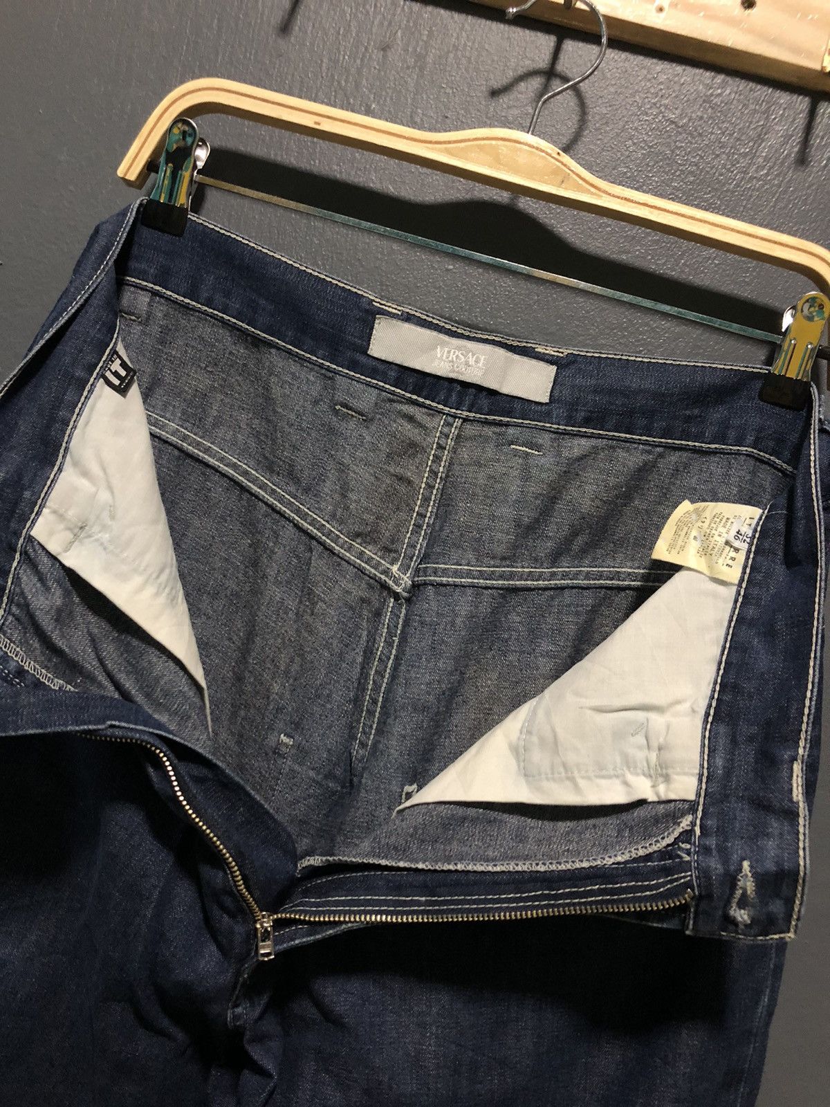 Versace VERSACE JEANS COUTURE HIP HOP RAPERS BAGGY DENIM Size US 32 / EU 48 - 8 Thumbnail