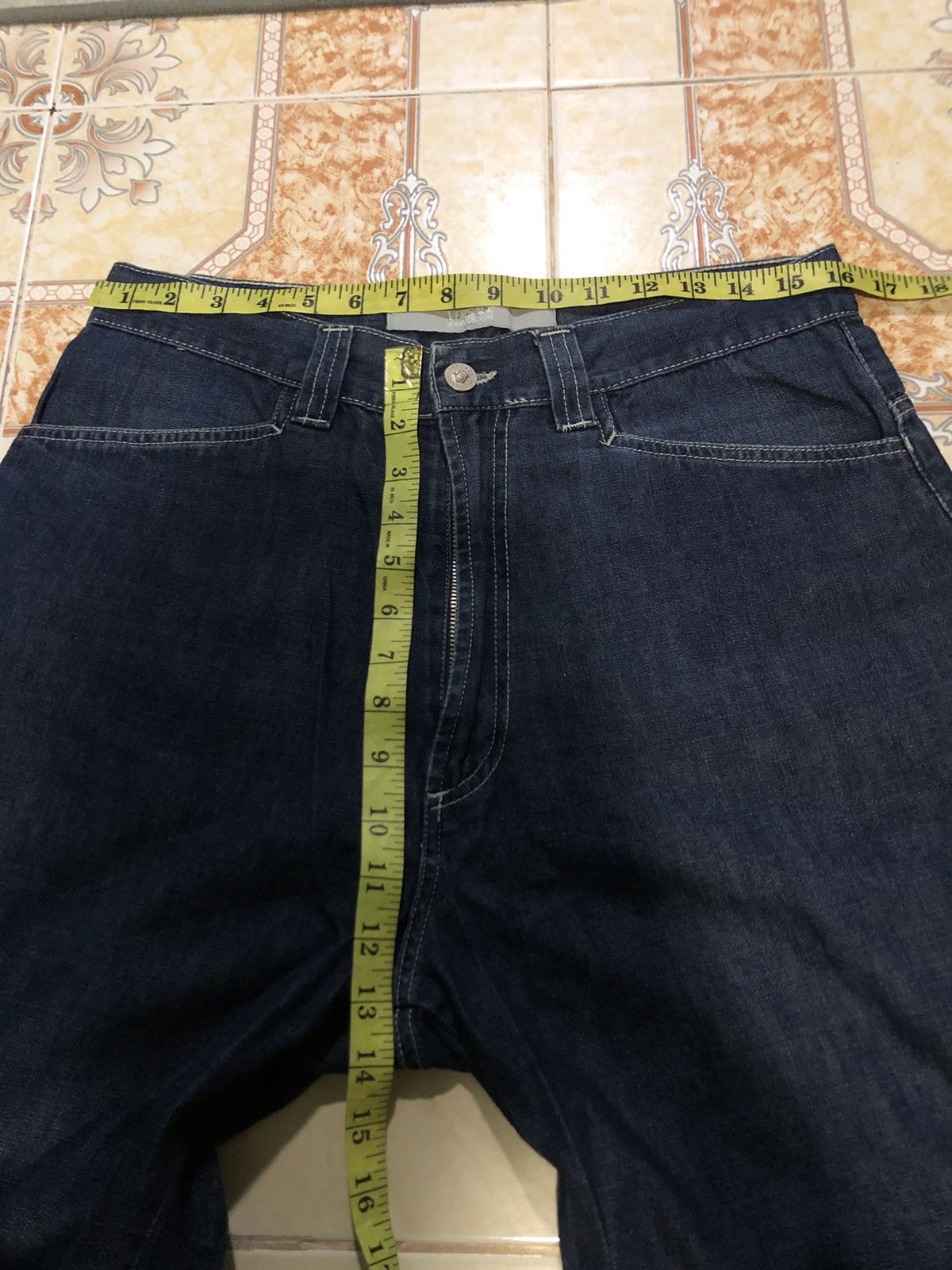 Versace VERSACE JEANS COUTURE HIP HOP RAPERS BAGGY DENIM Size US 32 / EU 48 - 13 Thumbnail