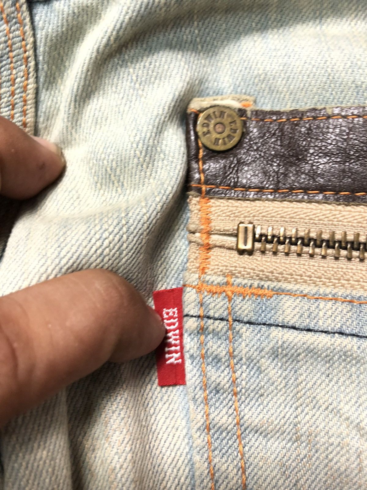 Edwin × Vintage VINTAGE EDWIN BLUE TRIP LIGHT BLUE WASH DISTRESSED DENIM Size US 35 - 4 Thumbnail