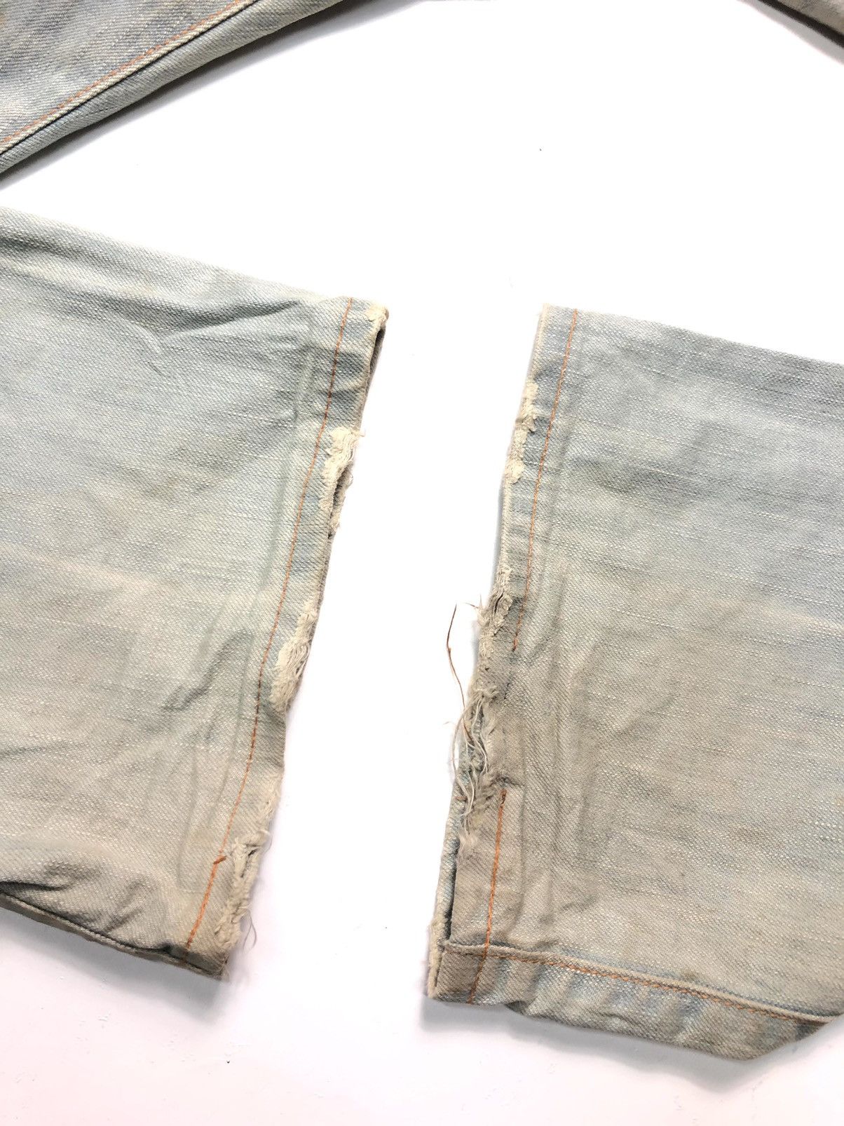 Edwin × Vintage VINTAGE EDWIN BLUE TRIP LIGHT BLUE WASH DISTRESSED DENIM Size US 35 - 19 Thumbnail
