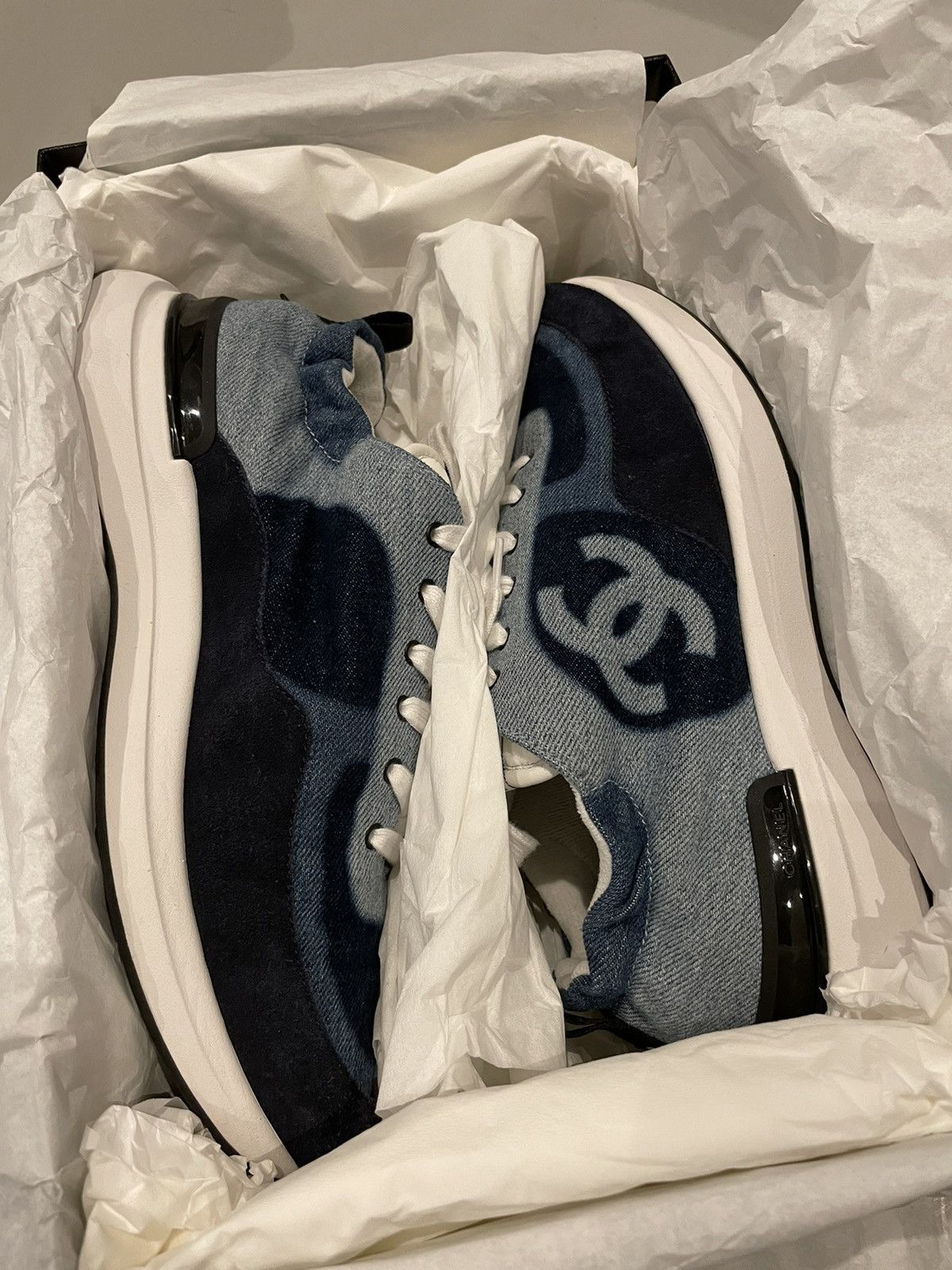 Chanel Chanel denim running sneakers men’s 41 Size US 8 / EU 41 - 18 Thumbnail