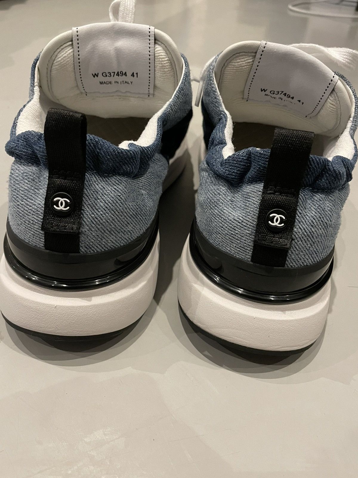 Chanel Chanel denim running sneakers men’s 41 Size US 8 / EU 41 - 4 Thumbnail