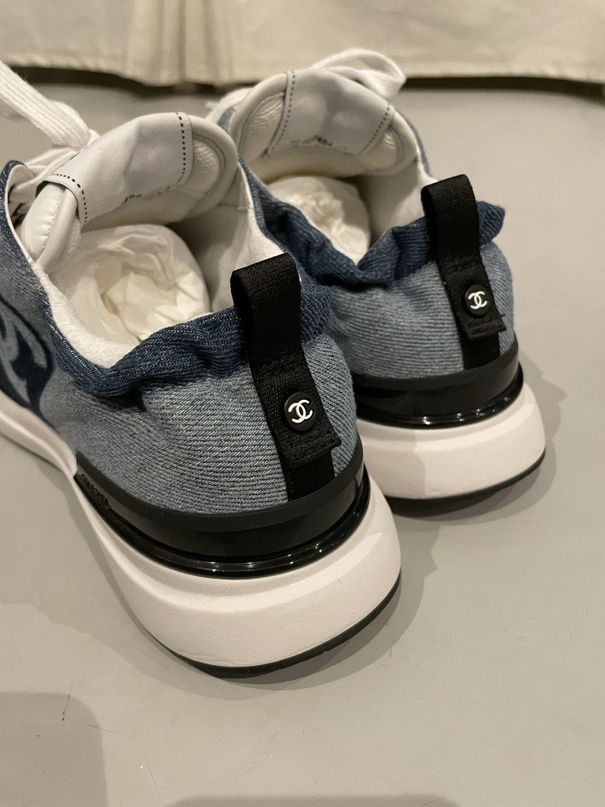 Chanel Chanel denim running sneakers men’s 41 Size US 8 / EU 41 - 8 Thumbnail