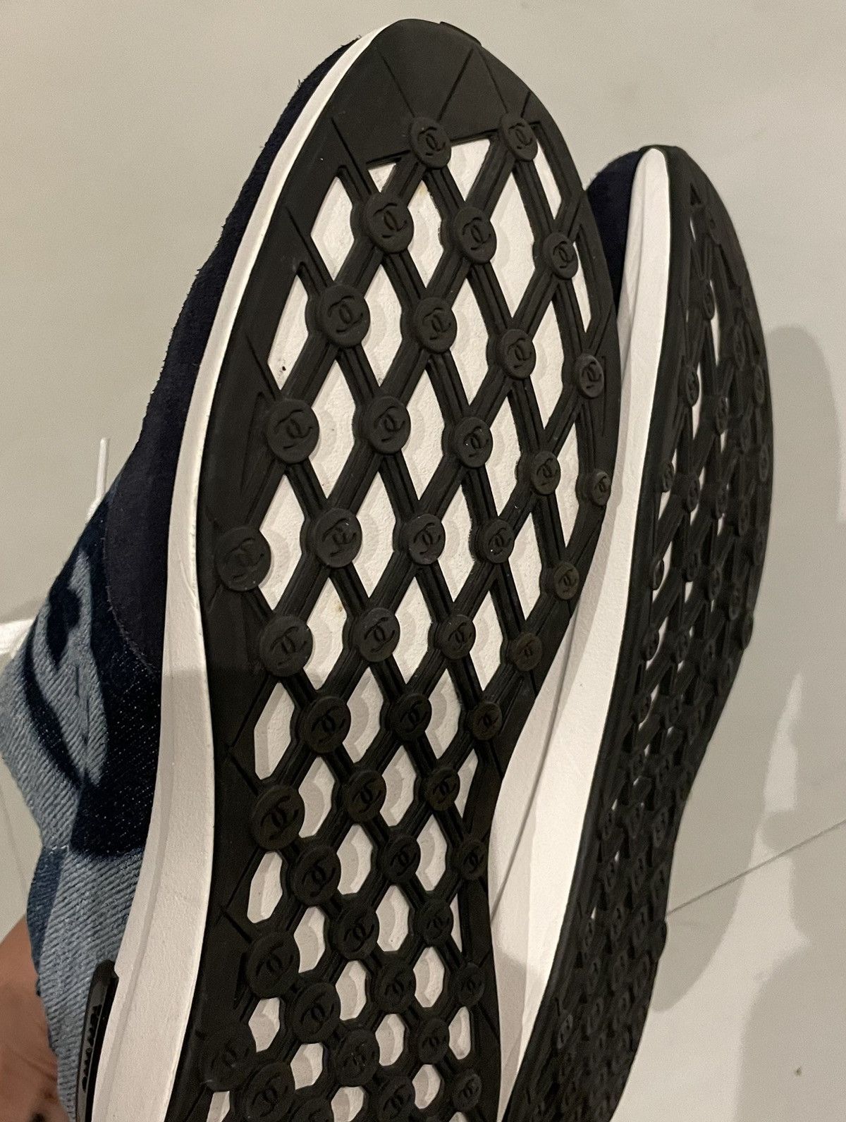 Chanel Chanel denim running sneakers men’s 41 Size US 8 / EU 41 - 11 Thumbnail