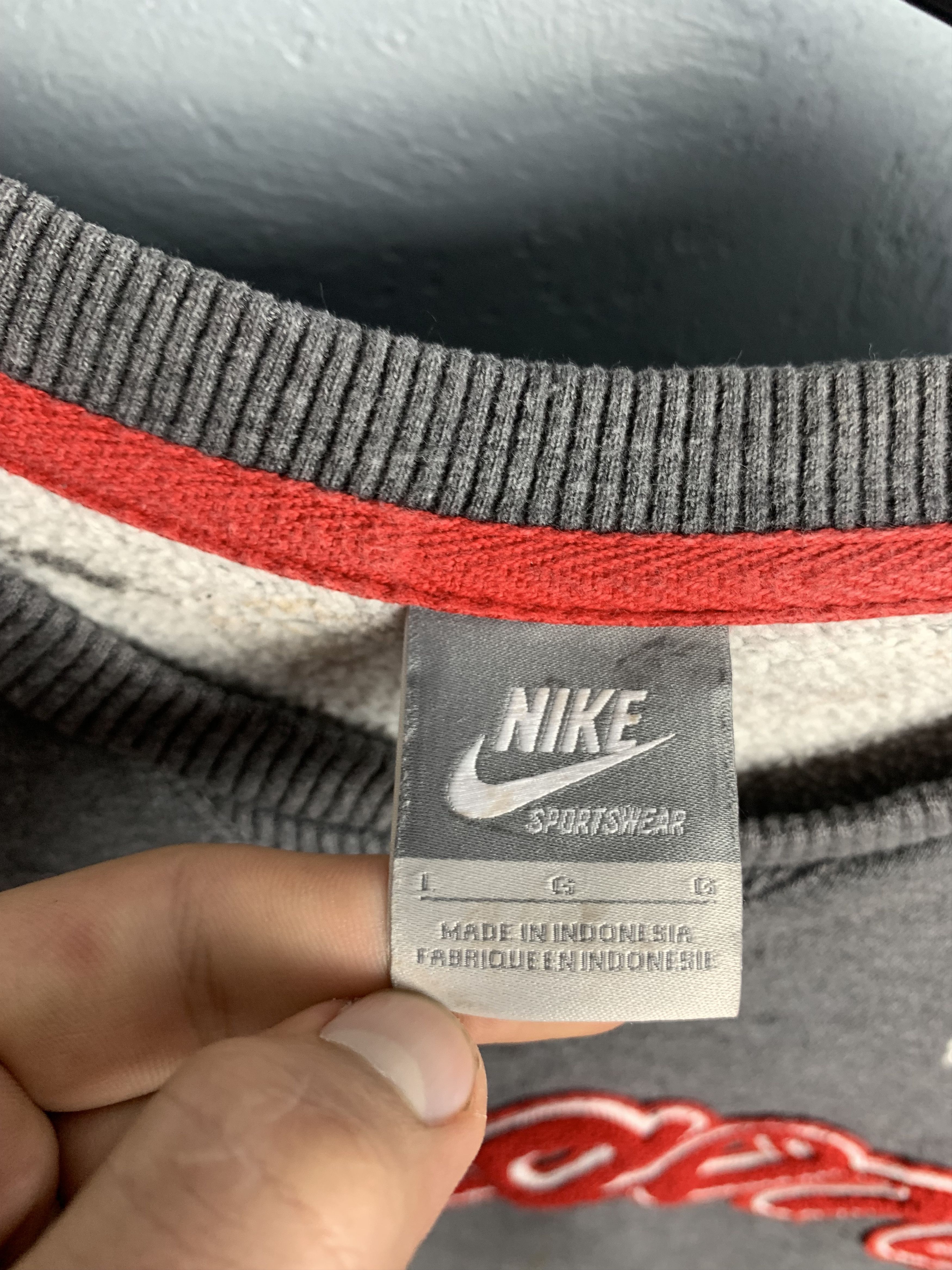 Nike Nike Oregon Vintage Mens Sweatshirt Y2K Size US L / EU 52-54 / 3 - 6 Thumbnail