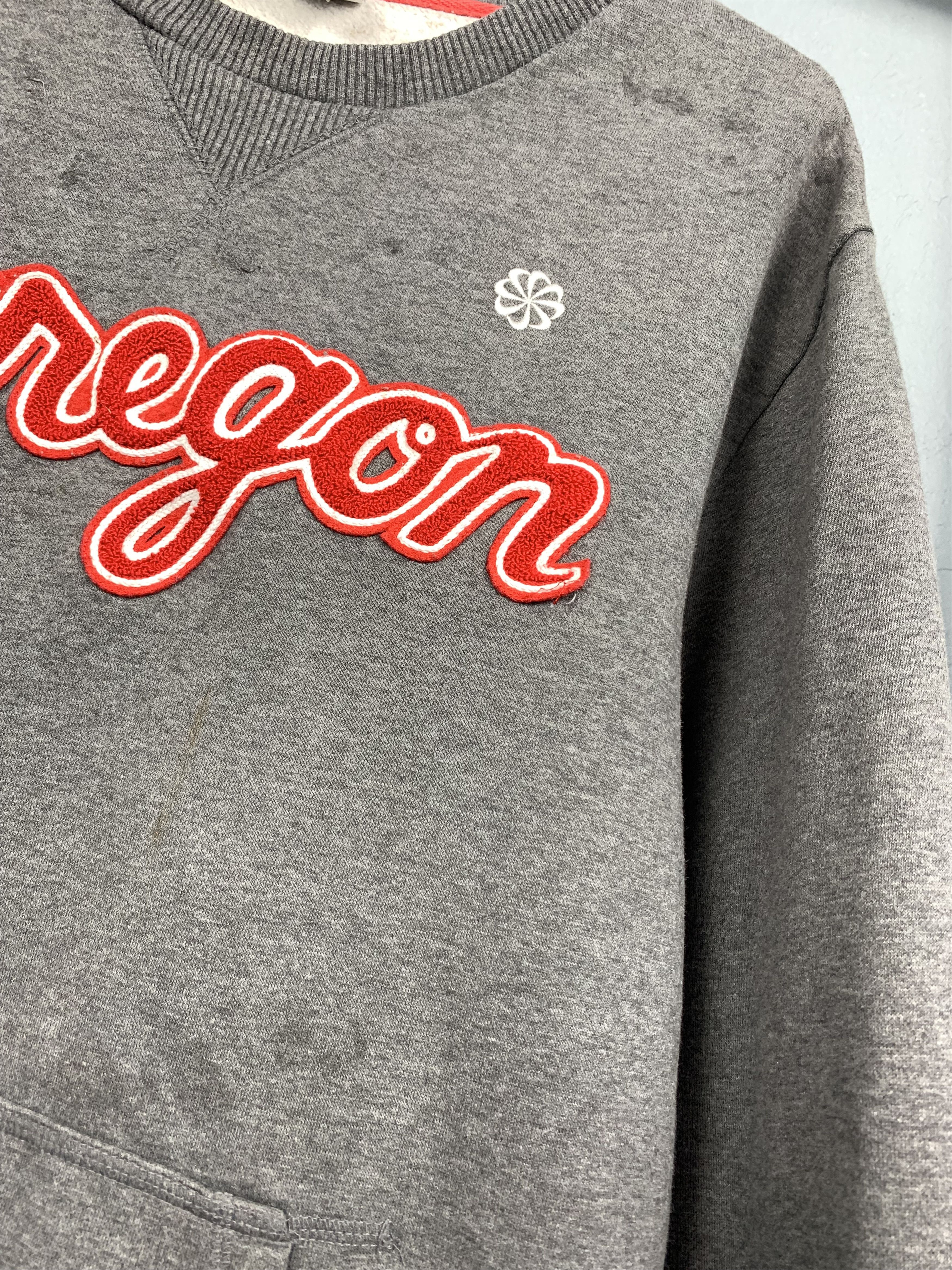 Nike Nike Oregon Vintage Mens Sweatshirt Y2K Size US L / EU 52-54 / 3 - 5 Thumbnail