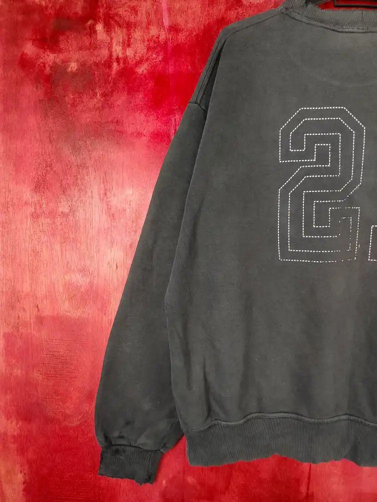 Stussy year 00' Stussy 21 USA Faded ripped Sweatshirt #5414 DL Size US L / EU 52-54 / 3 - 12 Thumbnail