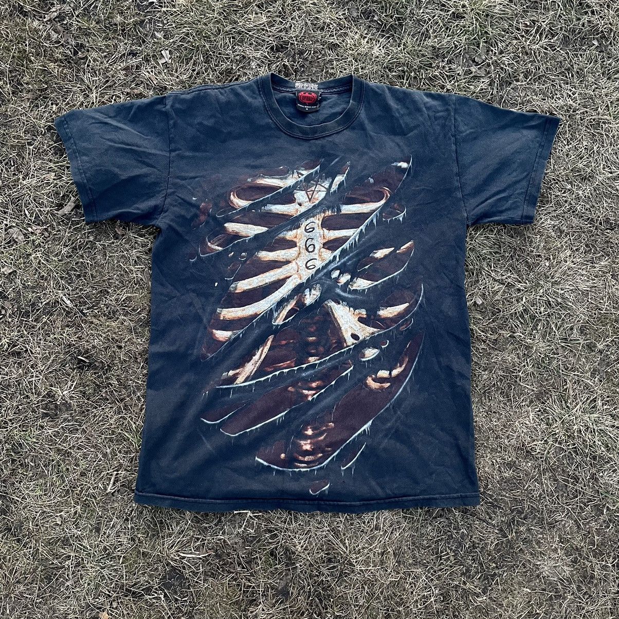Band Tees Vintage 90s 666 Skulls Sexy Vamp Dead Face Horror Tee 90s Size US L / EU 52-54 / 3 - 1 Thumbnail
