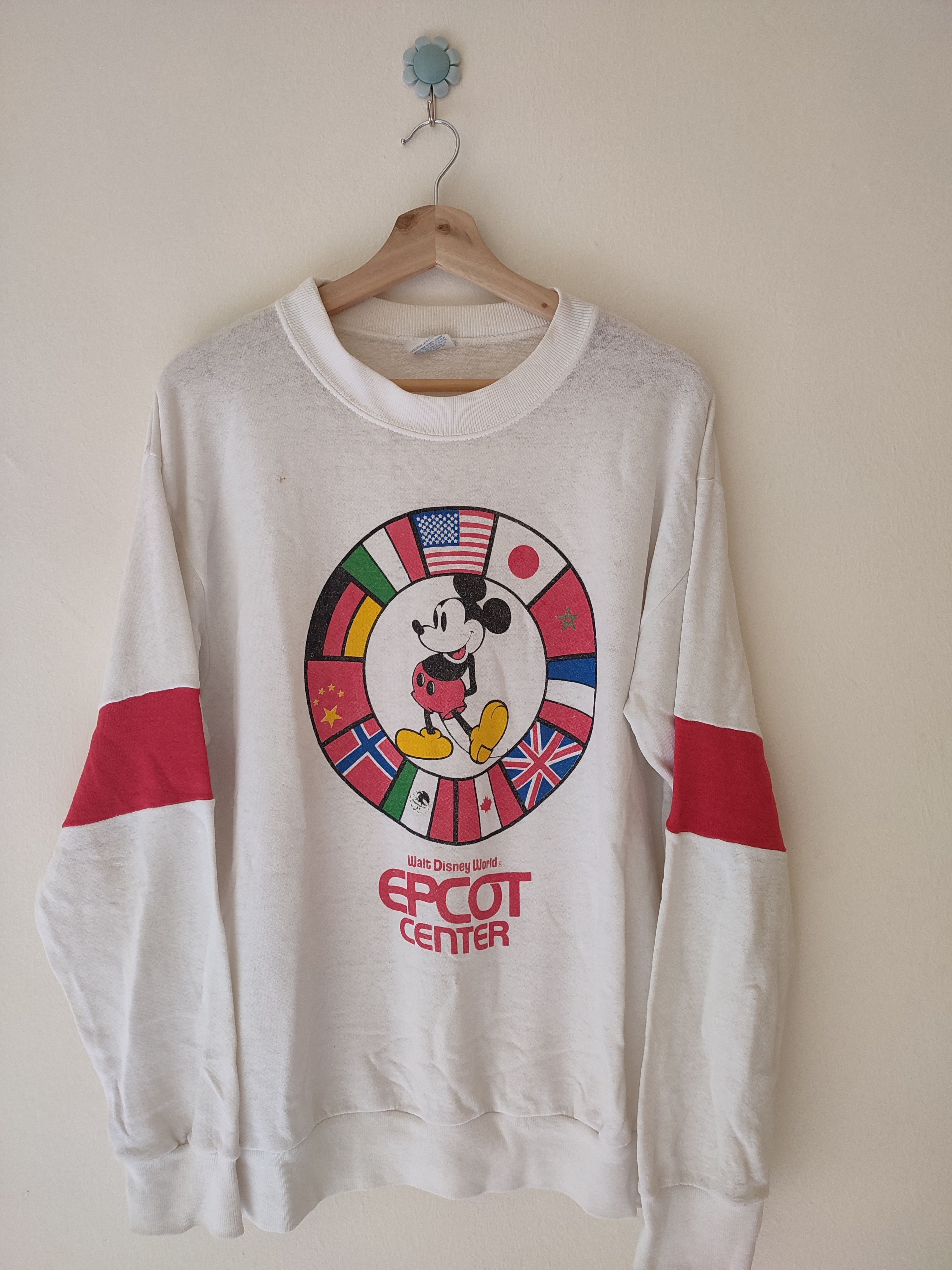 Disney 90s MICKEY MOUSE EPCOT CENTER SWEATSHIRTS Size US L / EU 52-54 / 3 - 1 Thumbnail