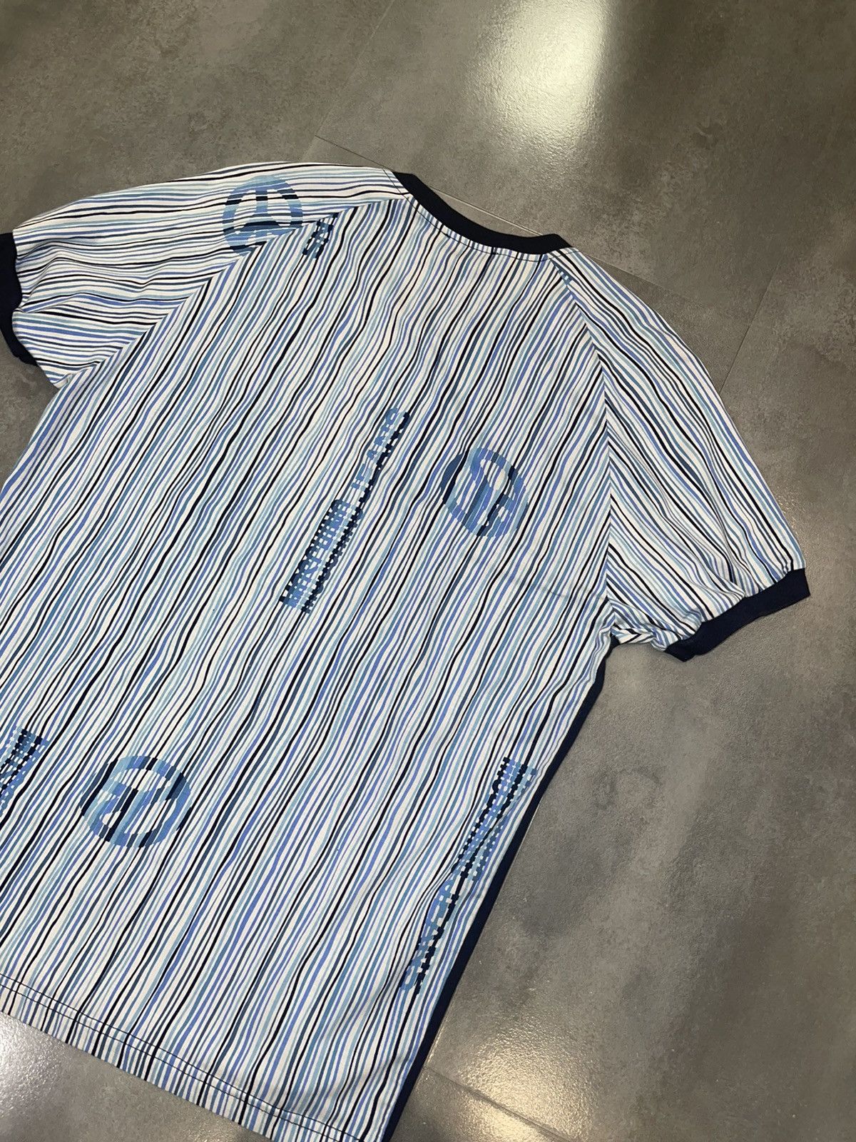 Moschino Moschino Peace Big Logo Abstract T-Shirt Size XL / US 12-14 / IT 48-50 - 12 Thumbnail