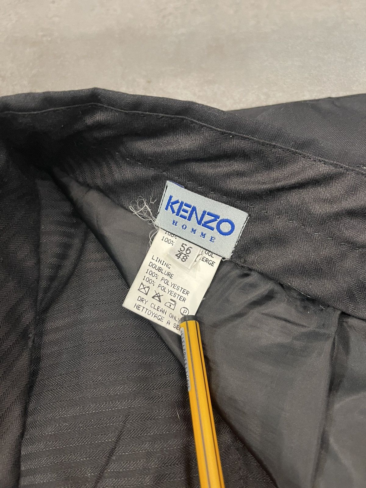Vintage Kenzo Black Wool Stuit