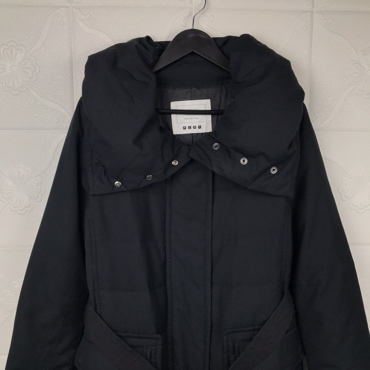 Issey Miyake × Japanese Brand × Vintage Vintage PLST issey Miyake Puffer Over Coat Size XS / US 0-2 / IT 36-38 - 2 Thumbnail