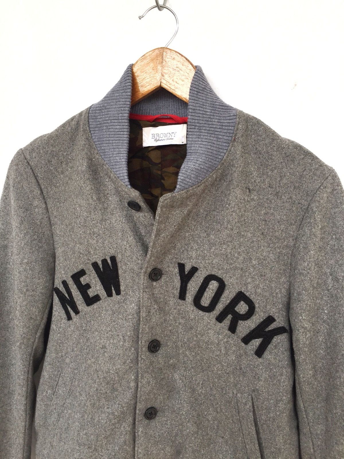 Japanese Brand Browny 🇯🇵 NY Logo Camouflage Wool Varsity Jacket Size US M / EU 48-50 / 2 - 2 Thumbnail