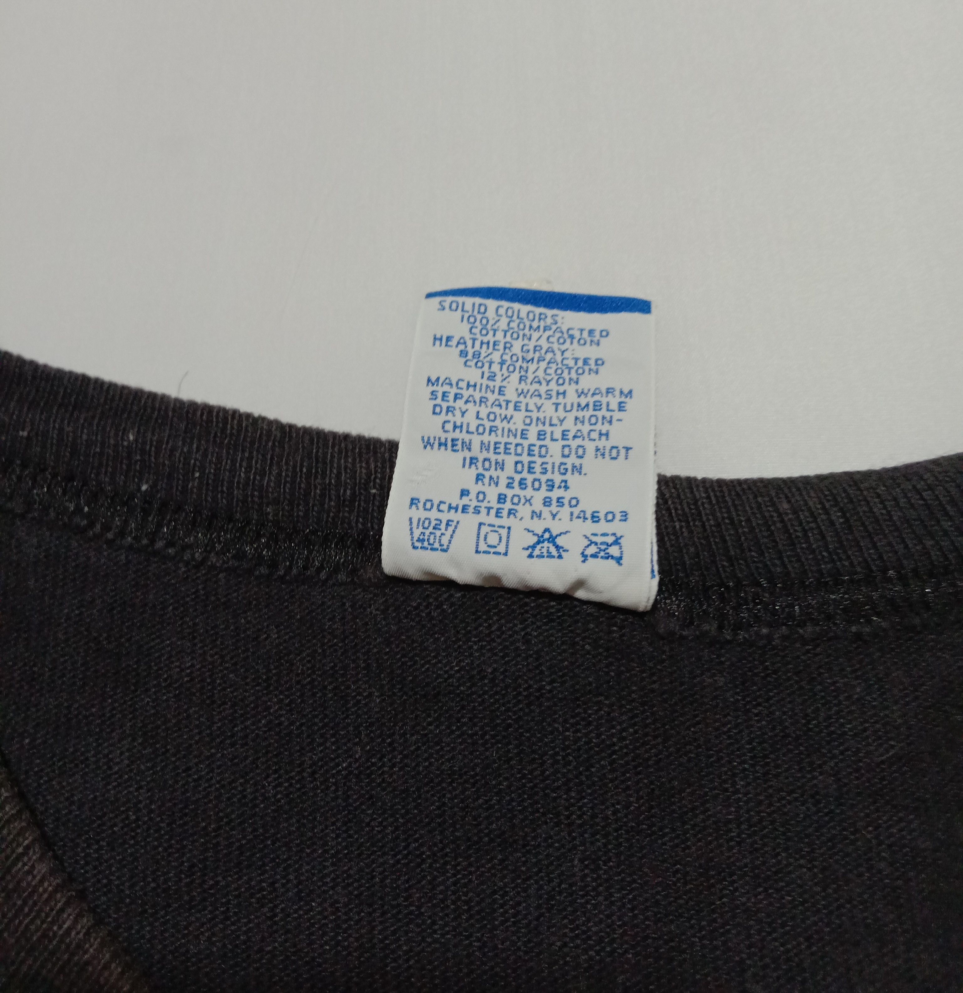 Champion Vintage Champion Tee Embroidery Logo Rayon Athletic Size US L / EU 52-54 / 3 - 5 Thumbnail