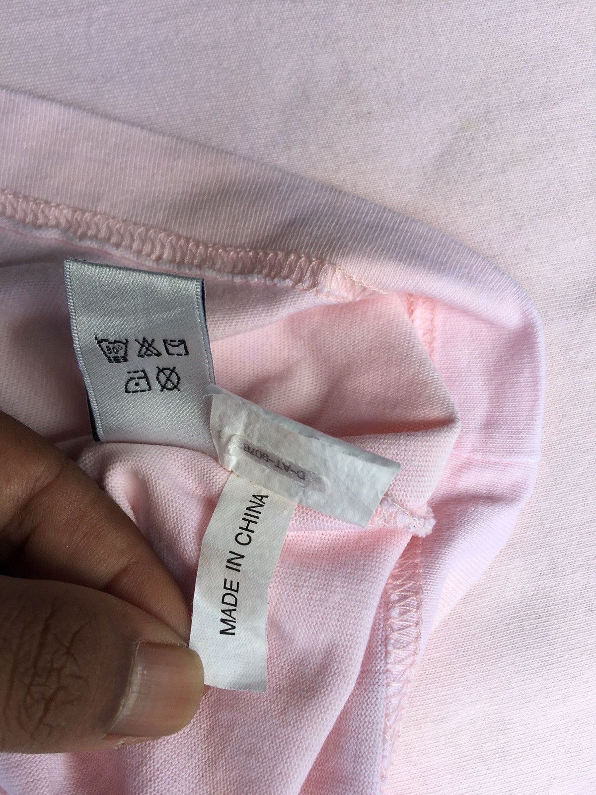 Yves Saint Laurent Vintage Rare YSL Yves Saint Laurent Biglogo Spellout Tshirt Size US L / EU 52-54 / 3 - 14 Thumbnail