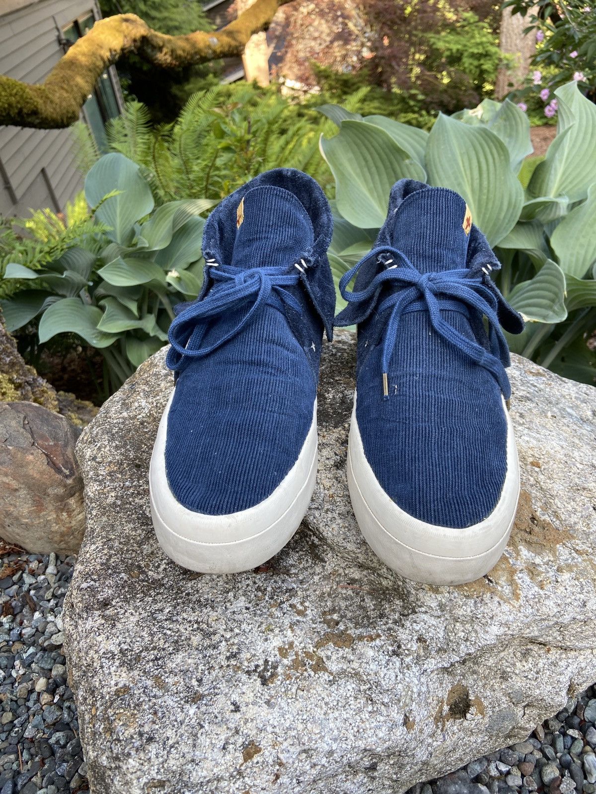 Visvim Visvim Flynt Hi Corduroy Sneakers 11 Size US 11 / EU 44 - 2 Thumbnail