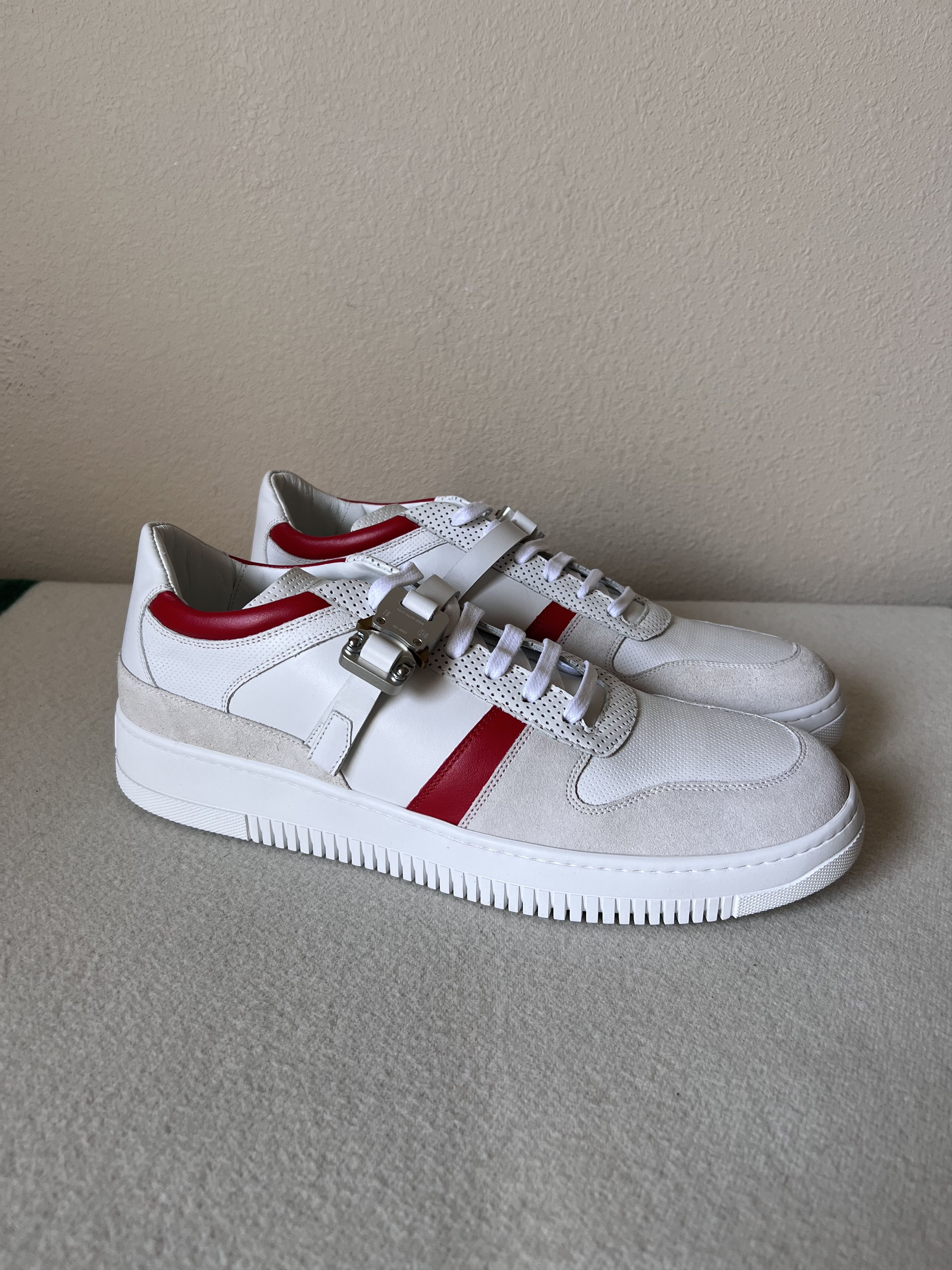 1017 Alyx 9SM Buckle Low Trainer in White Red