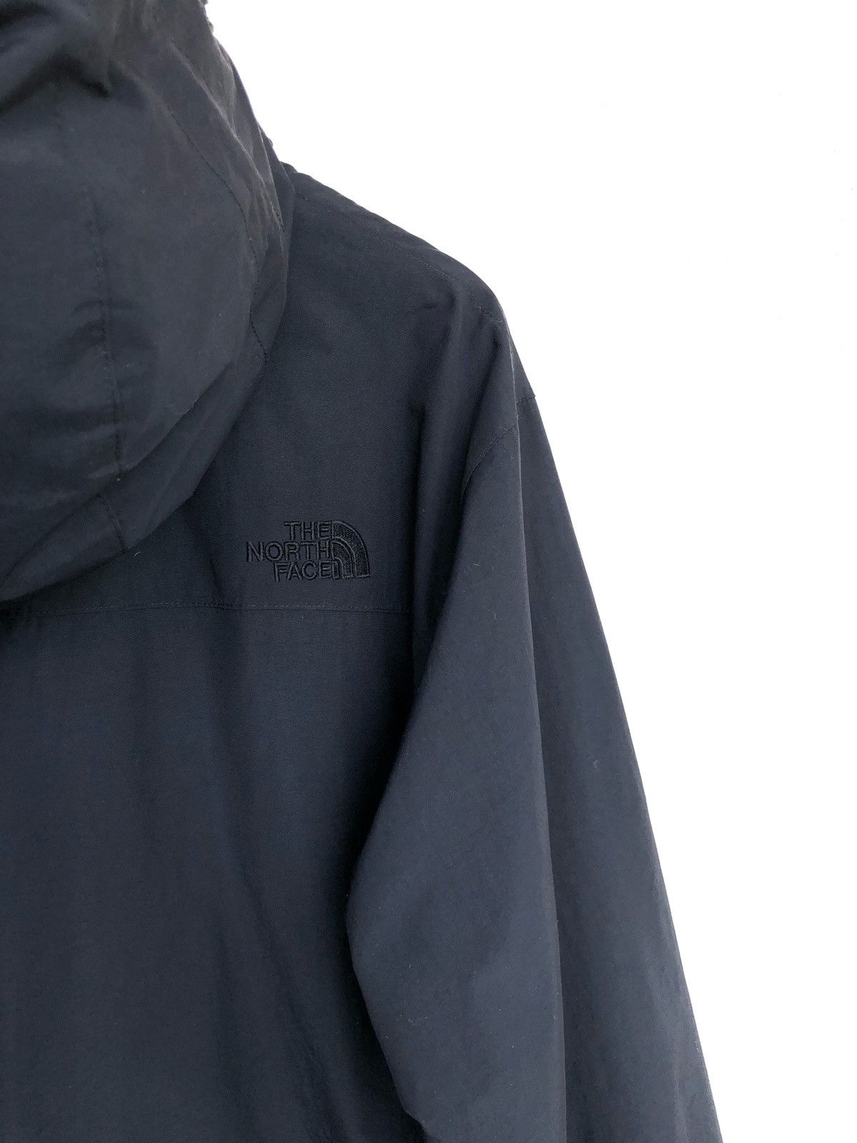 The North Face Multi Pocket Tech Wear Water Proof Hoodie Jacket Size US L / EU 52-54 / 3 - 6 Thumbnail