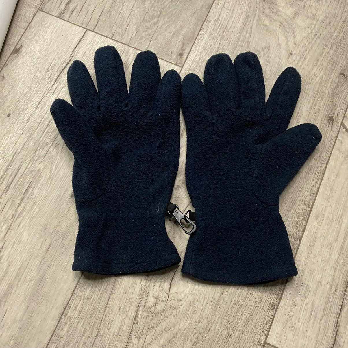 Nike VINTAGE NIKE DRILL Y2K FLEECE GLOVES Size ONE SIZE - 3 Thumbnail