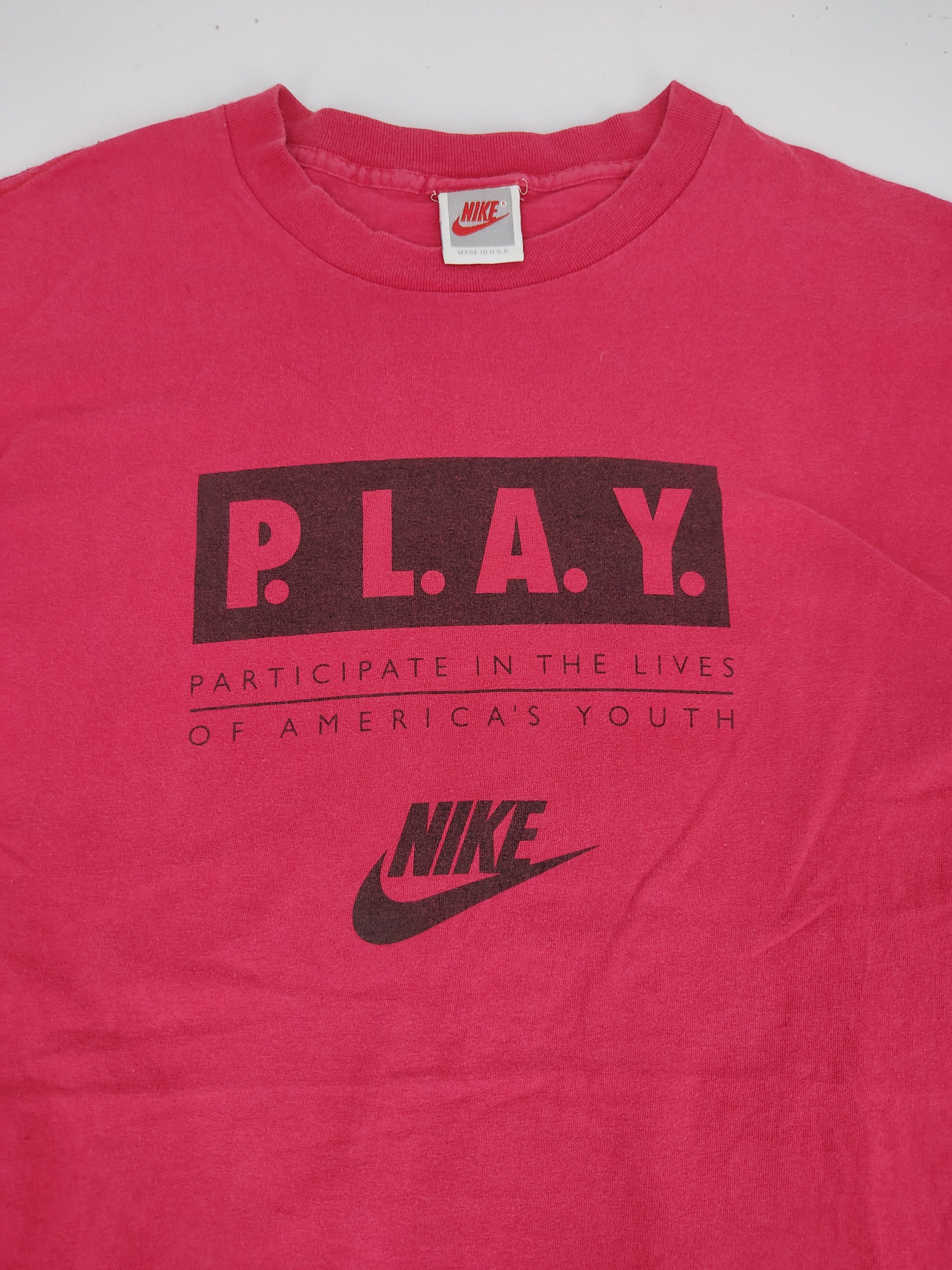 Nike Vintage 90s Nike Swoosh P.L.A.Y Gray Tag Logo Spell Out Size US M / EU 48-50 / 2 - 3 Thumbnail