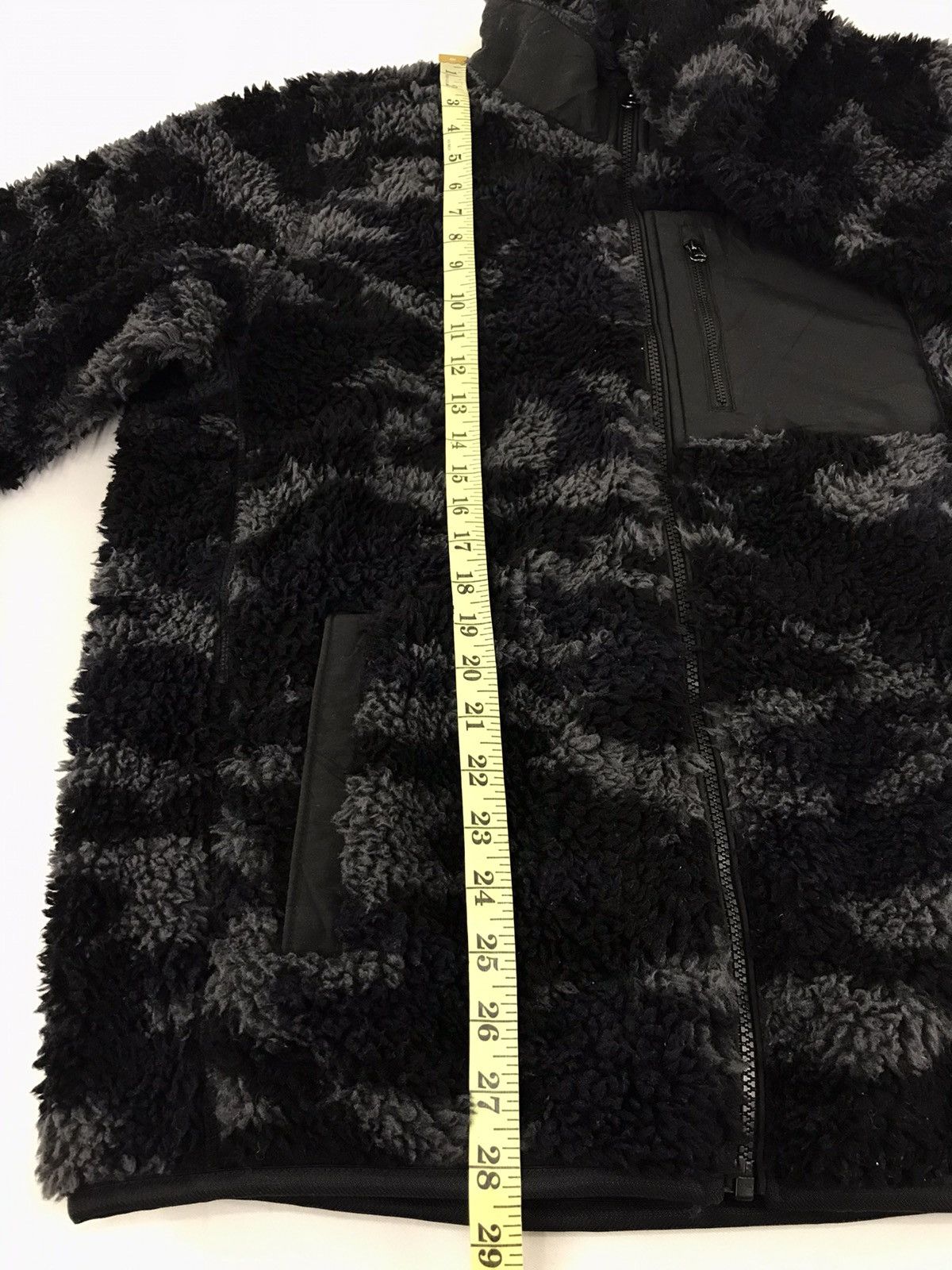 Japanese Brand Camouflage Fleece Jacket Military Fashion Style Size US L / EU 52-54 / 3 - 10 Thumbnail