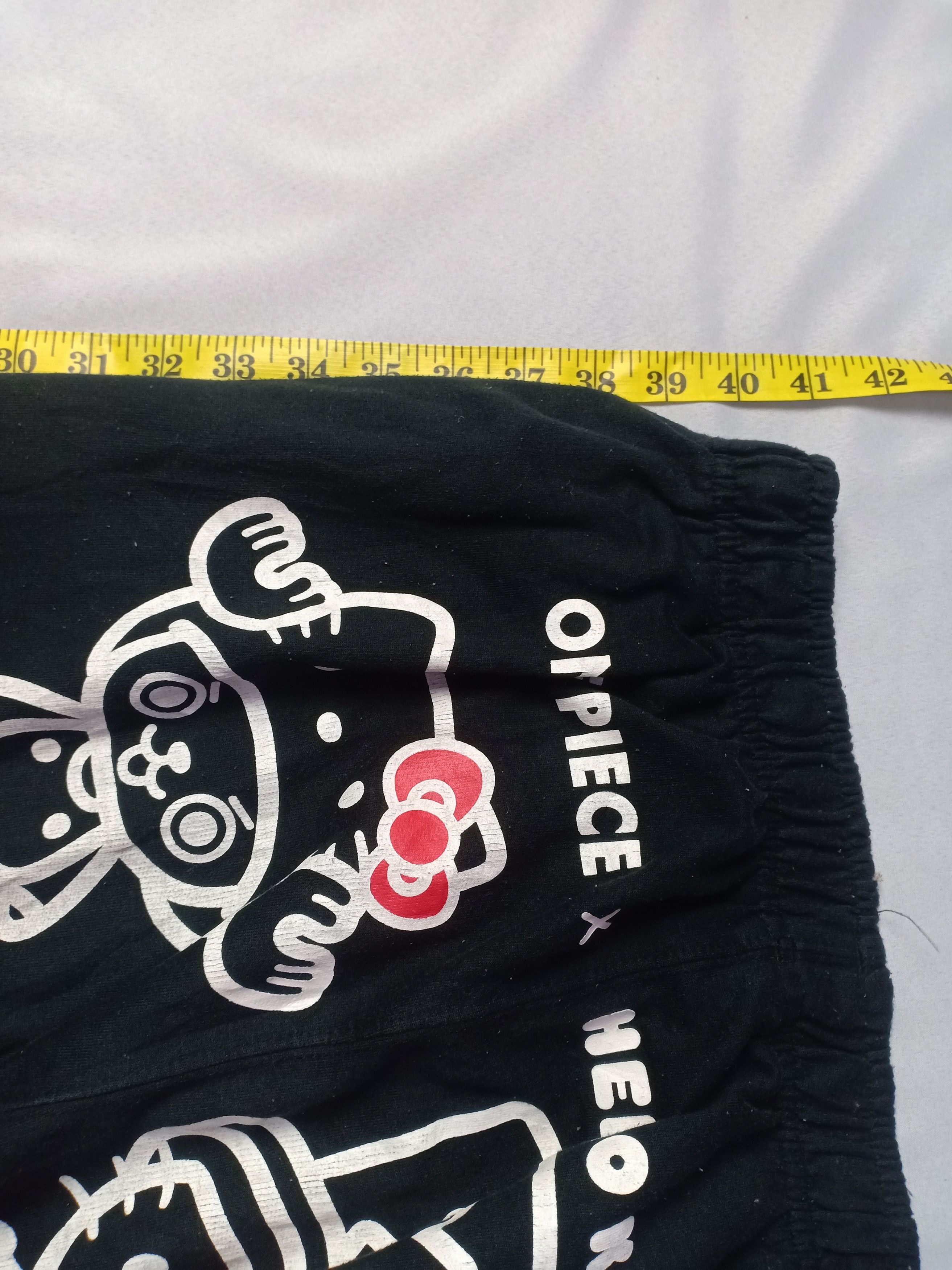 Anime × Cartoon Network × One Piece Rare One piece X Hello Kitty Cartoon Jogger Pant Unisex Size US 31 - 9 Thumbnail