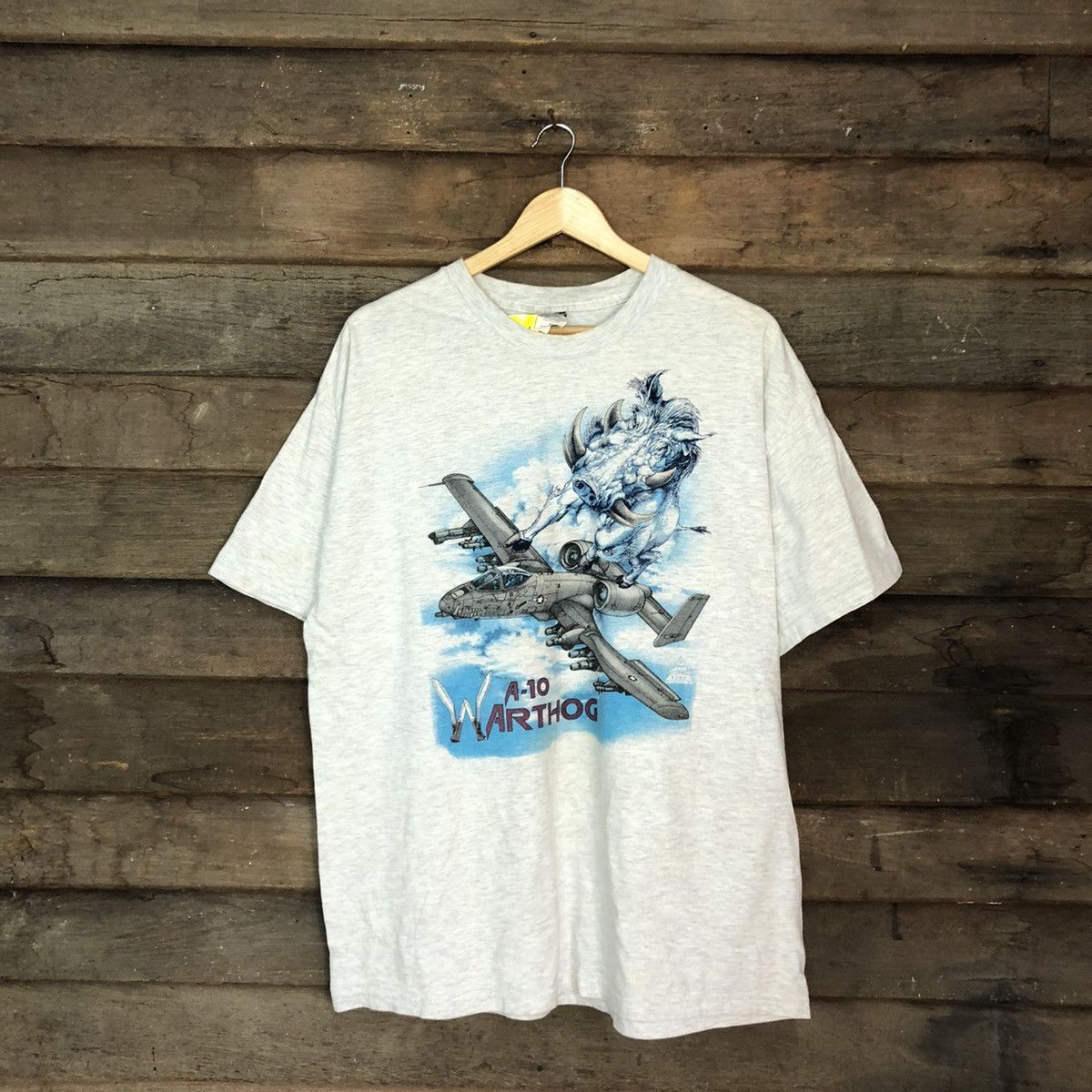 DL Vtg A-10 Warthog Hanes White Short Sleeve Shirt #3107