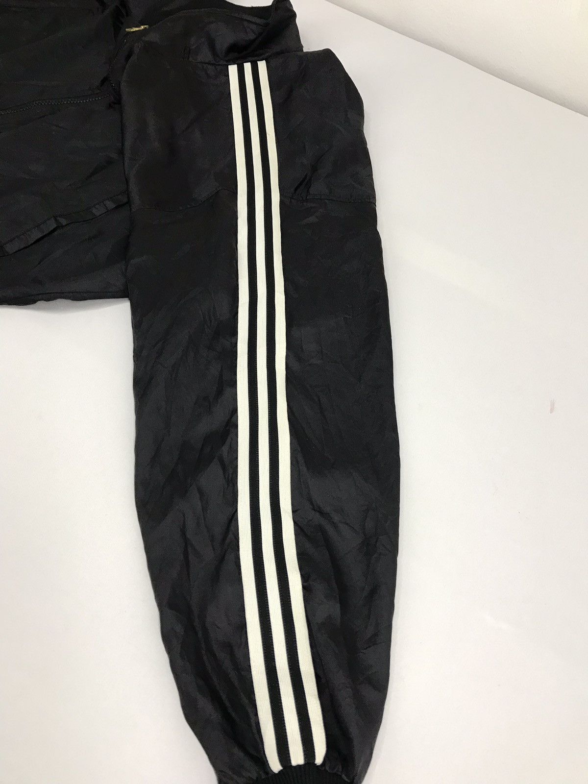 Adidas Vintage Adidas Windbreaker Jacket Trikot Size US L / EU 52-54 / 3 - 15 Thumbnail