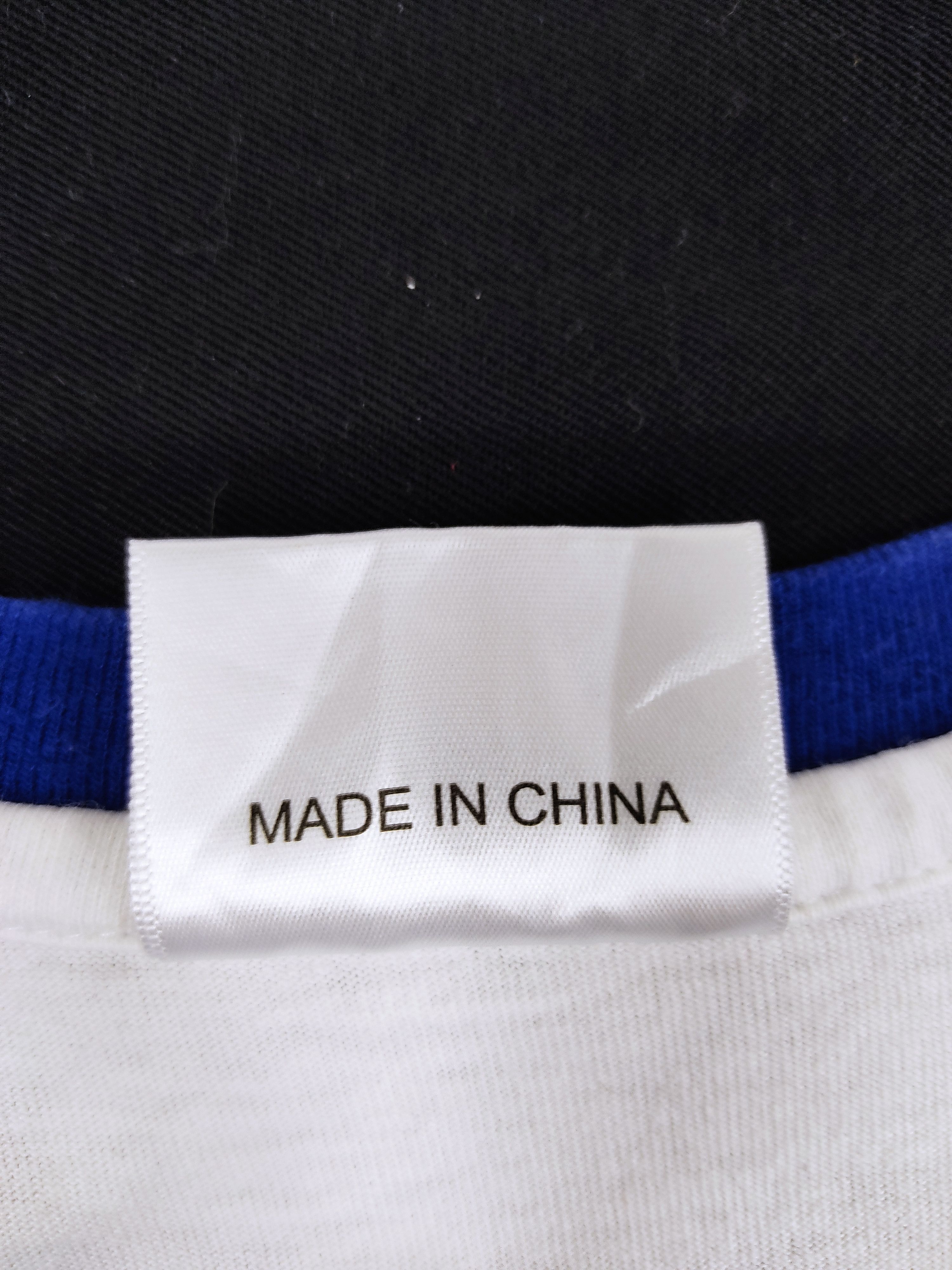 Anime We Are Matsuno Bros Raglan White Blue Sleeve Comic Anime Size US L / EU 52-54 / 3 - 8 Thumbnail