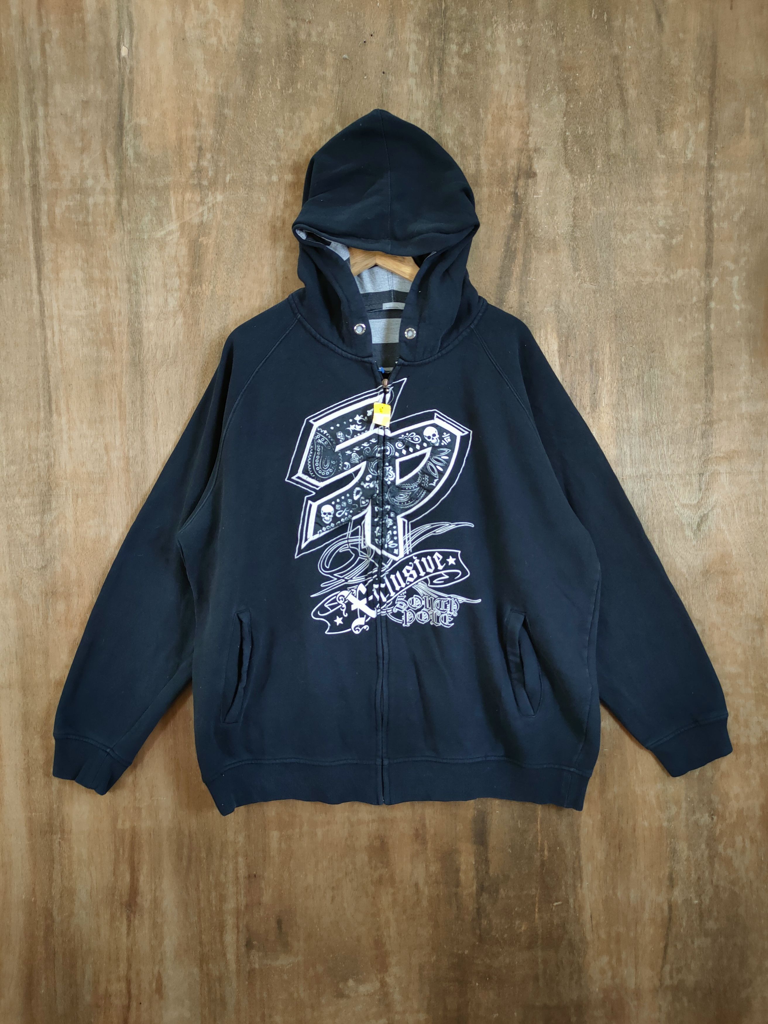 Skulls Southpole X-Clusive Graffiti skull hoodie skate #46-857 | Grailed