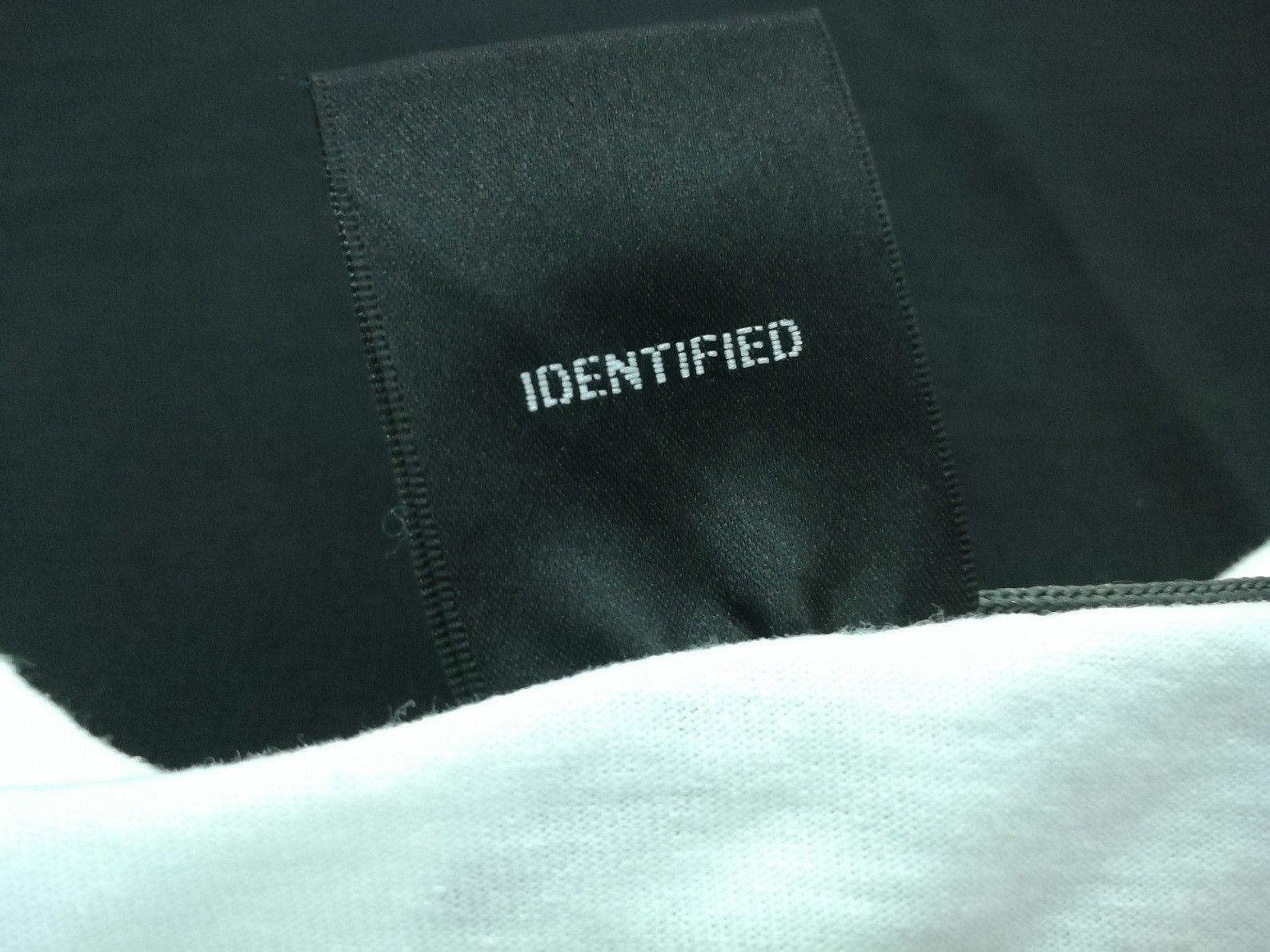 Japanese Brand Ill's Different Rich Actress Over Printed Thug Squad Tee Size US M / EU 48-50 / 2 - 5 Thumbnail