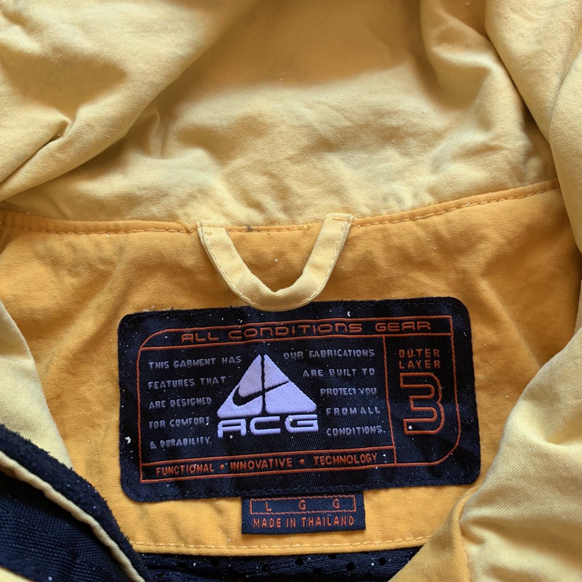 Nike × Nike ACG × Vintage Vintage 1990s Nike ACG Embroidered Snowboard Jacket Large Size US L / EU 52-54 / 3 - 7 Thumbnail