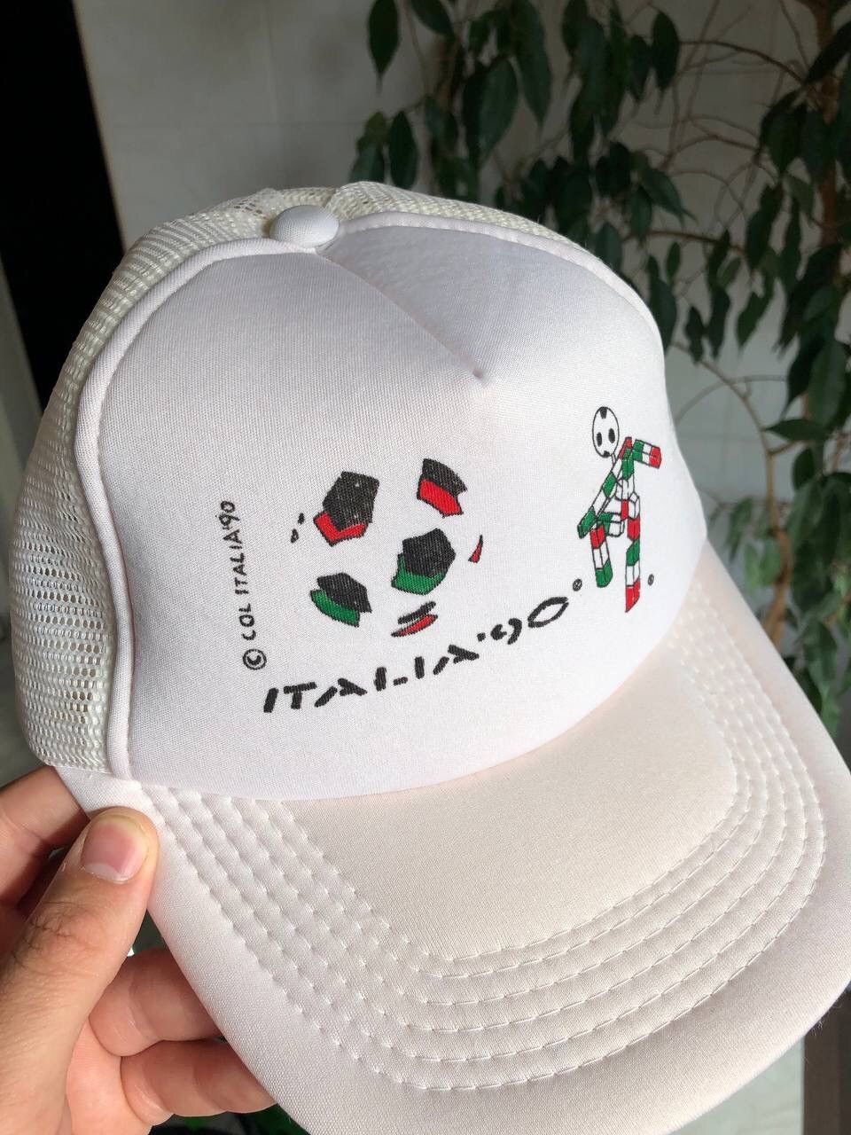 Vintage Vintage Italian 90 trucker cap hat football soccer Size ONE SIZE - 1 Thumbnail