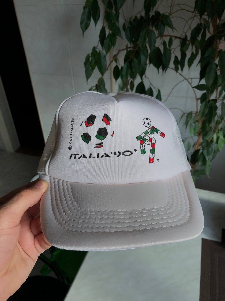 Vintage Vintage Italian 90 trucker cap hat football soccer Size ONE SIZE - 2 Thumbnail