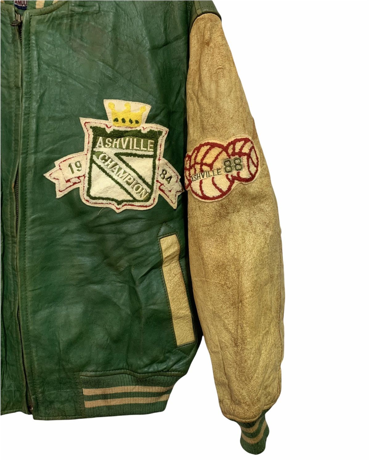 Genuine Leather Ashville Champion Leather Varsity Jacket Size US M / EU 48-50 / 2 - 7 Thumbnail