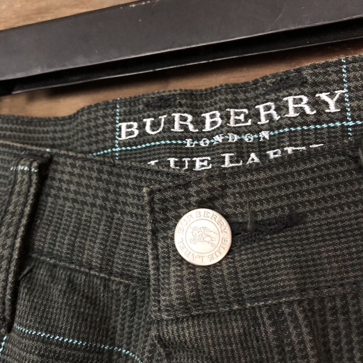 Burberry DLL Burbery Checkred Cargo Multupocket Pants #1462 Size 30" / US 8 / IT 44 - 9 Thumbnail