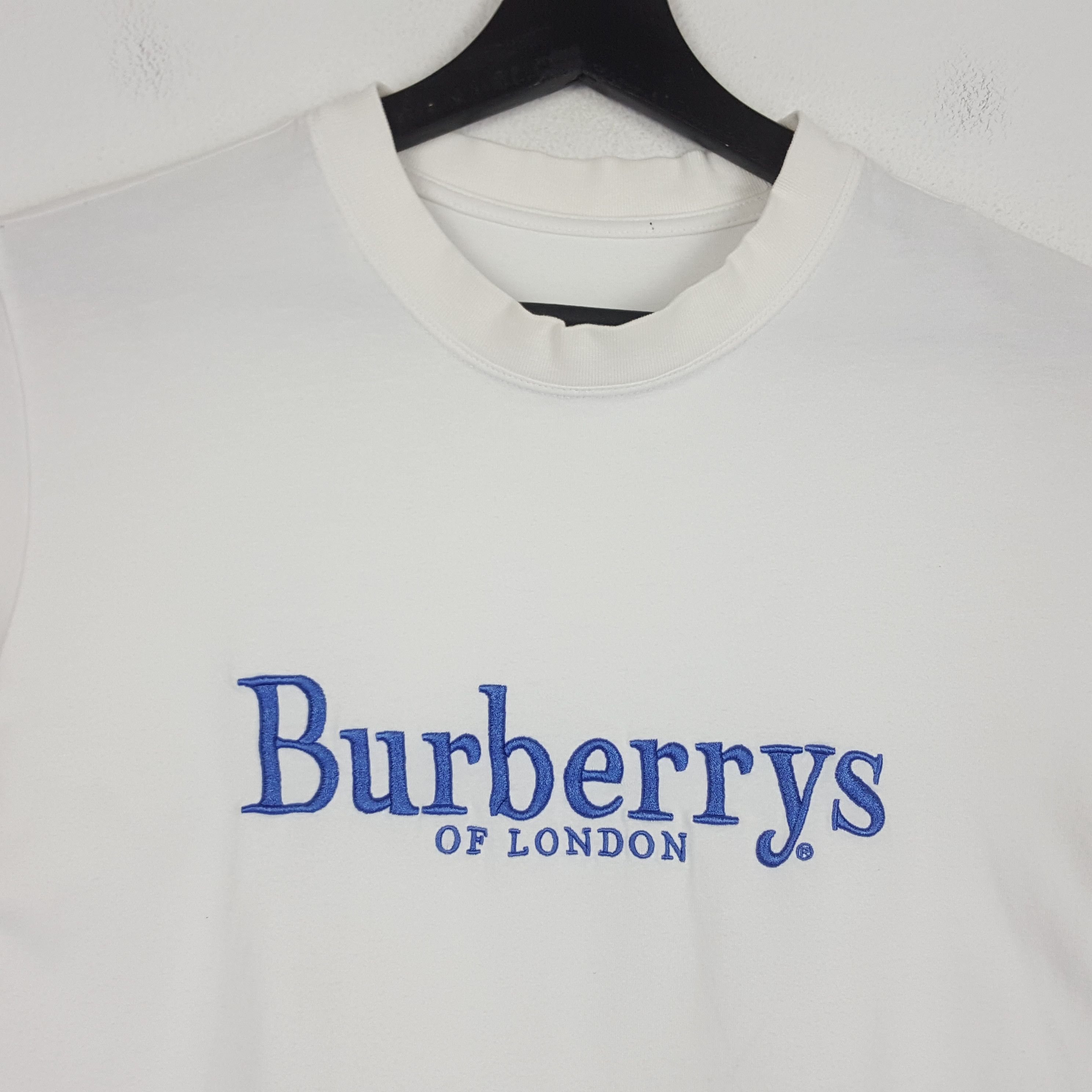 Burberry × Vintage Burberry Spell Out Design T-shirt Size US M / EU 48-50 / 2 - 4 Thumbnail