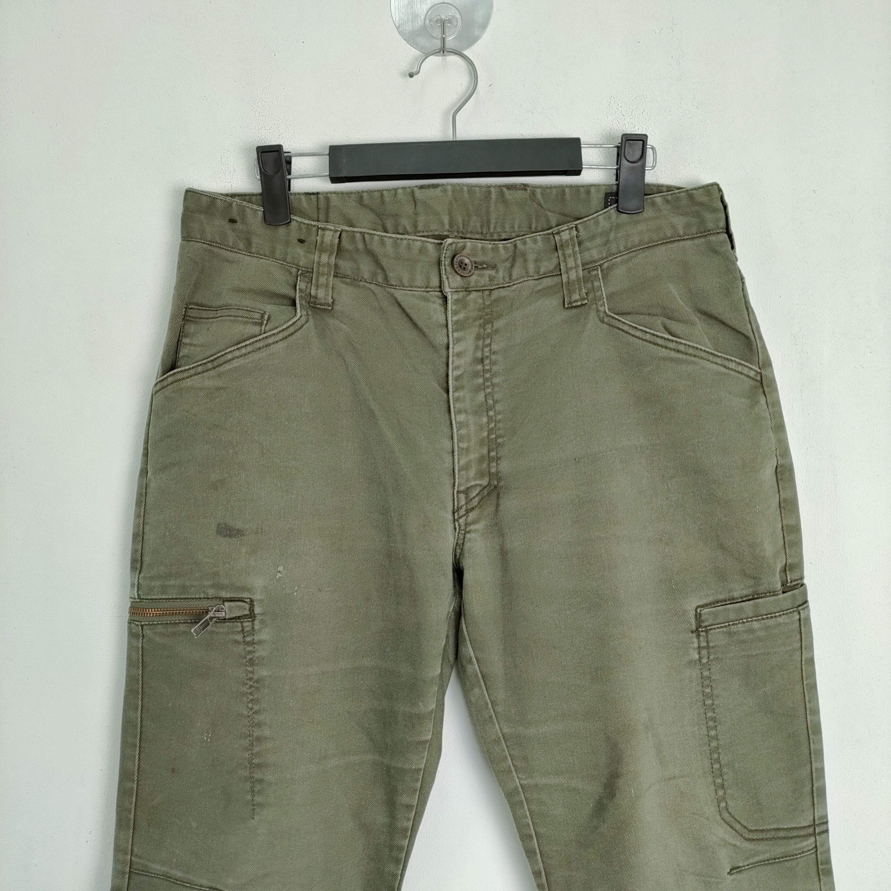 Japanese Brand VINTAGE JAPANESE BRAND FADED GREEN CARGO PANTS Size US 30 / EU 46 - 2 Thumbnail