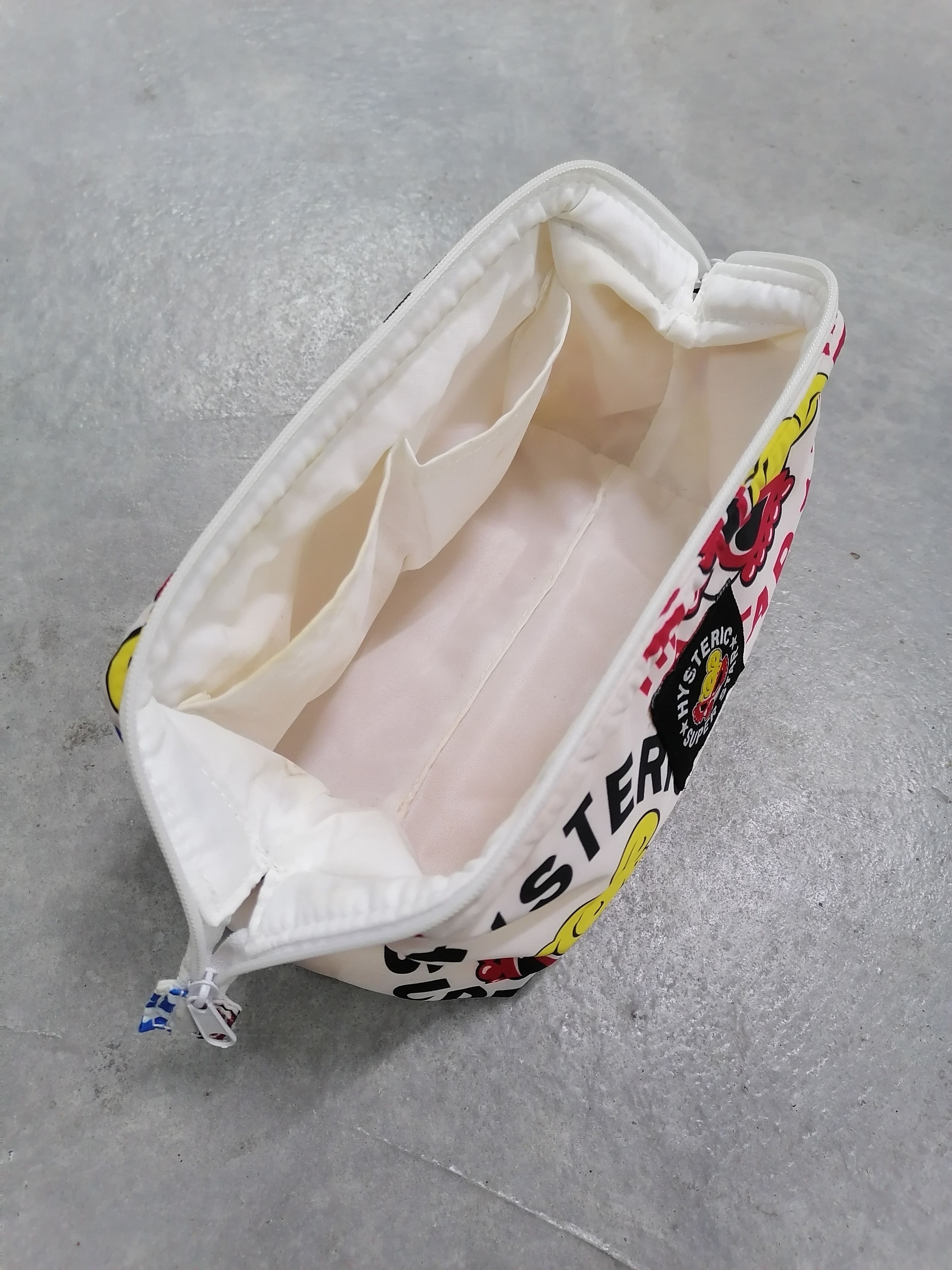 Hysteric Glamour Rare🔥Hysteric Glamour Over Printed Nylon Pouch Bag⚡ Size ONE SIZE - 5 Thumbnail