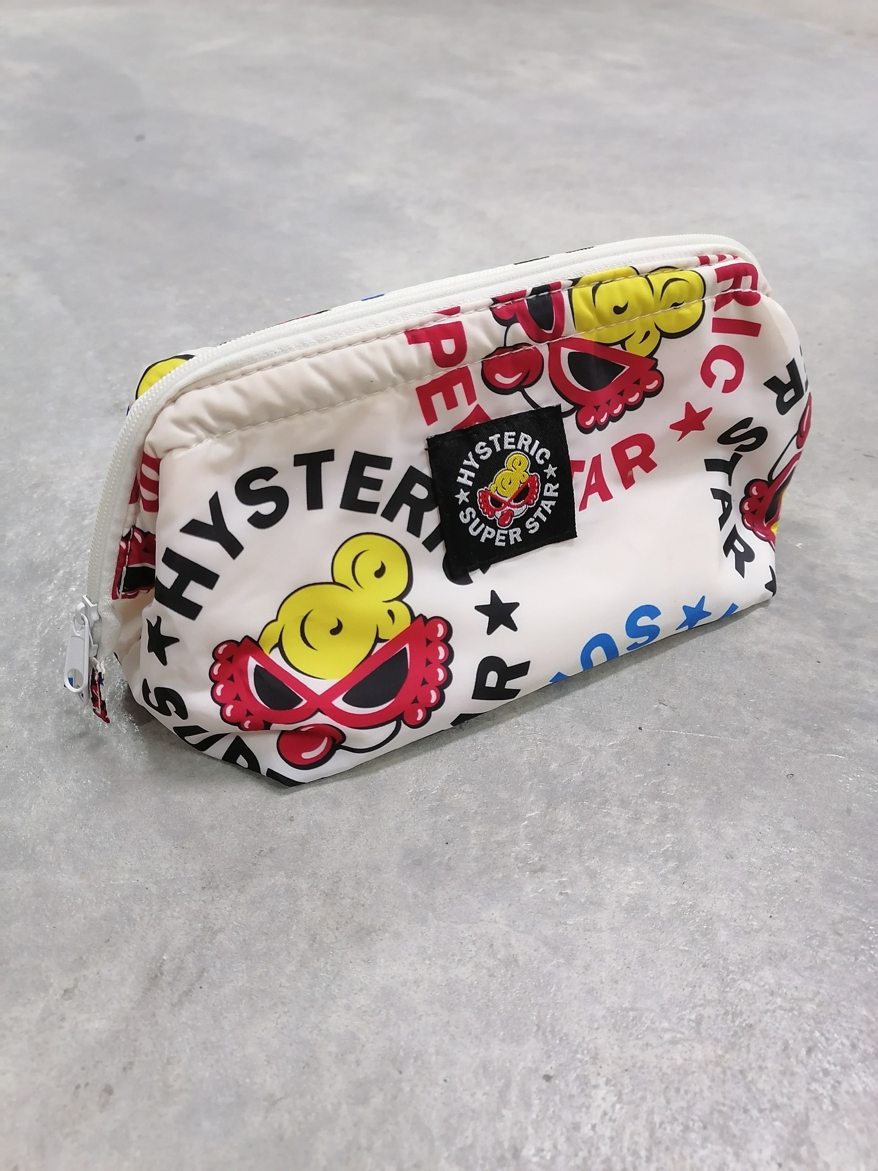 Hysteric Glamour Rare🔥Hysteric Glamour Over Printed Nylon Pouch Bag⚡ Size ONE SIZE - 2 Thumbnail